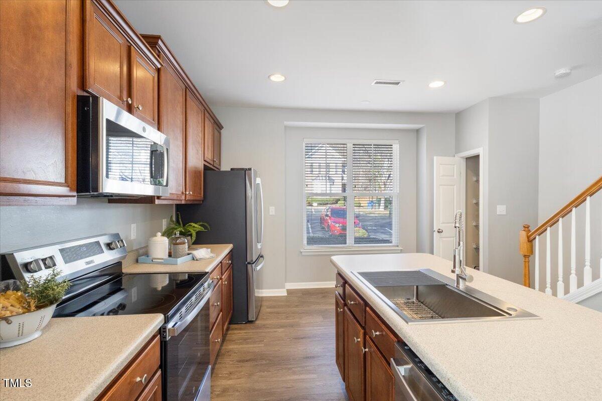 8916 Camden Park Drive