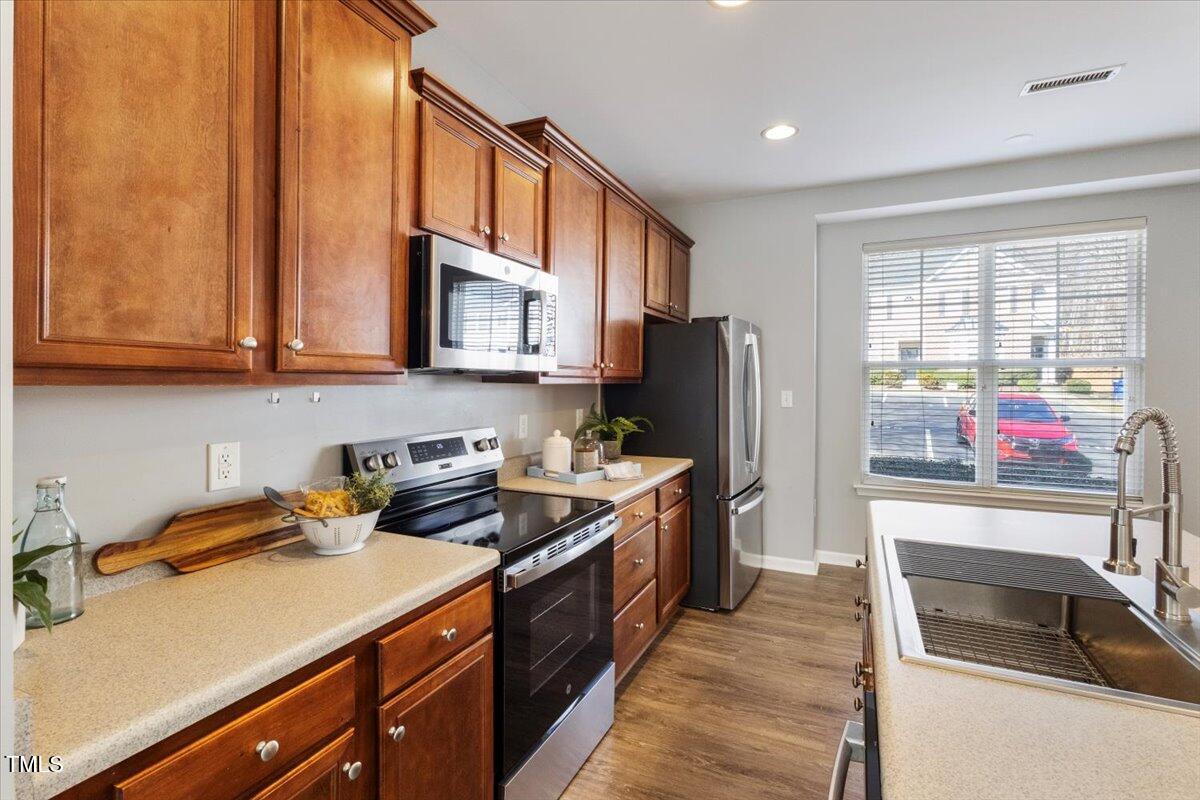 8916 Camden Park Drive