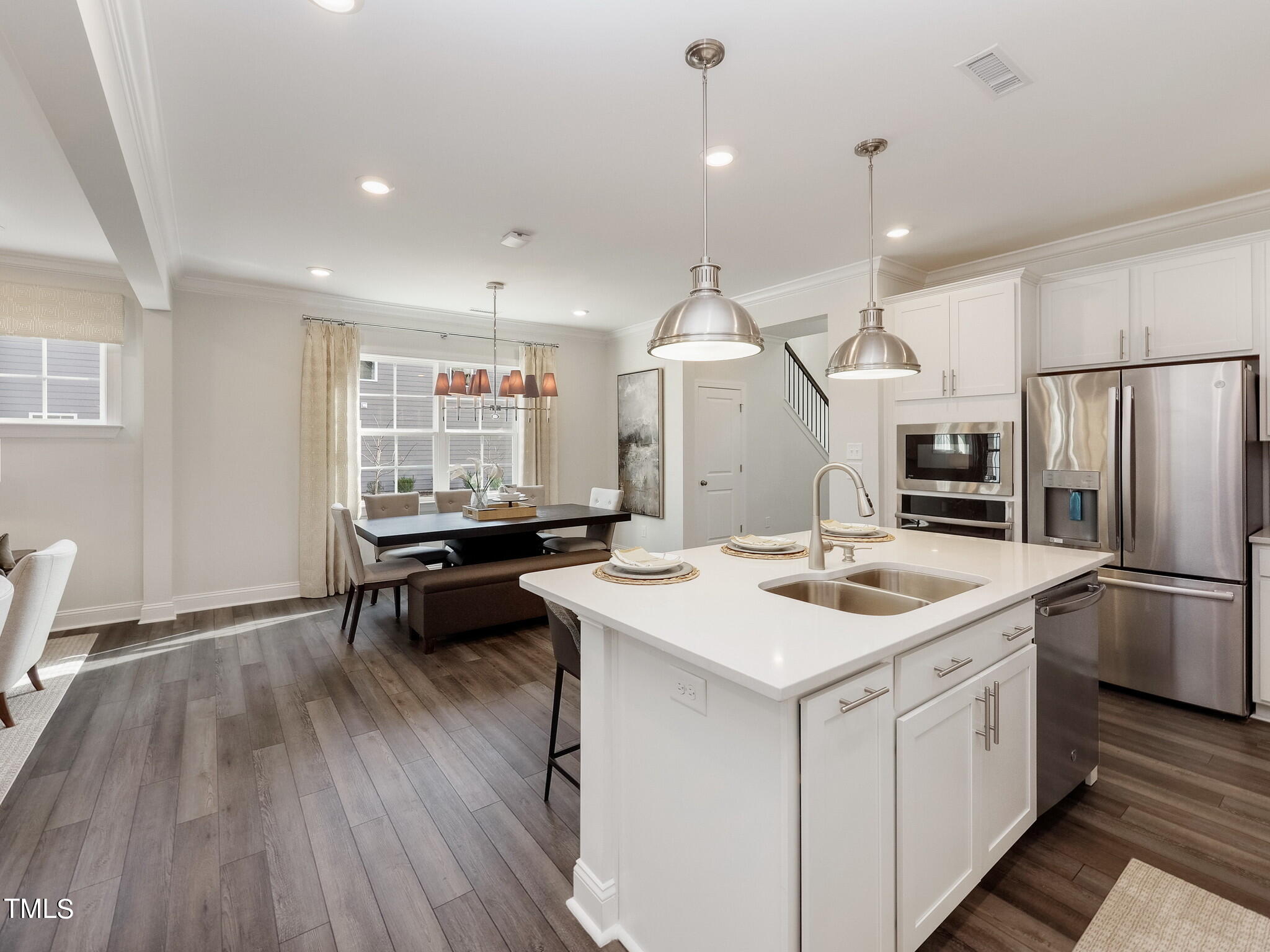 1228 Coral Cay Bend