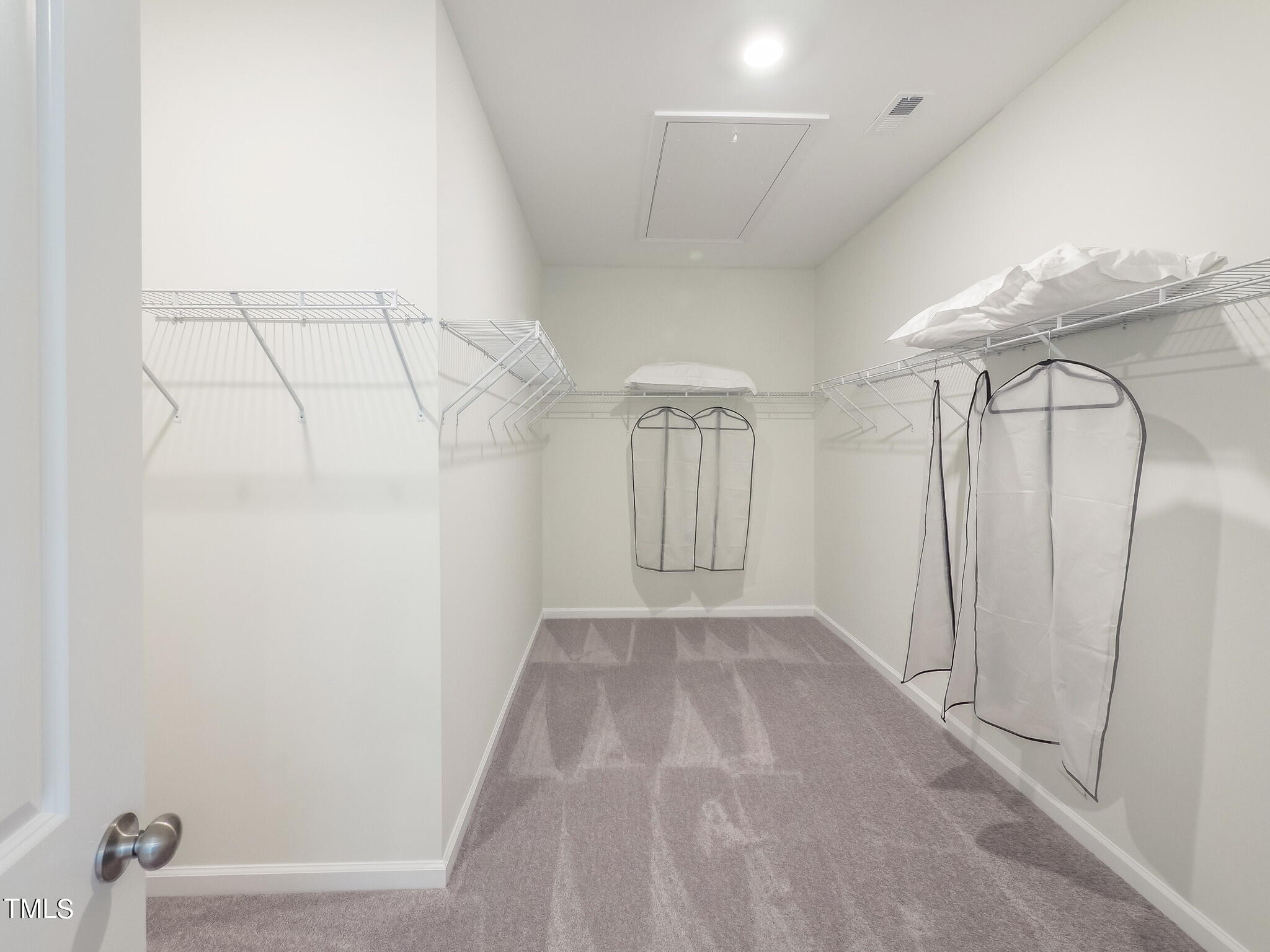 1228 Coral Cay Bend