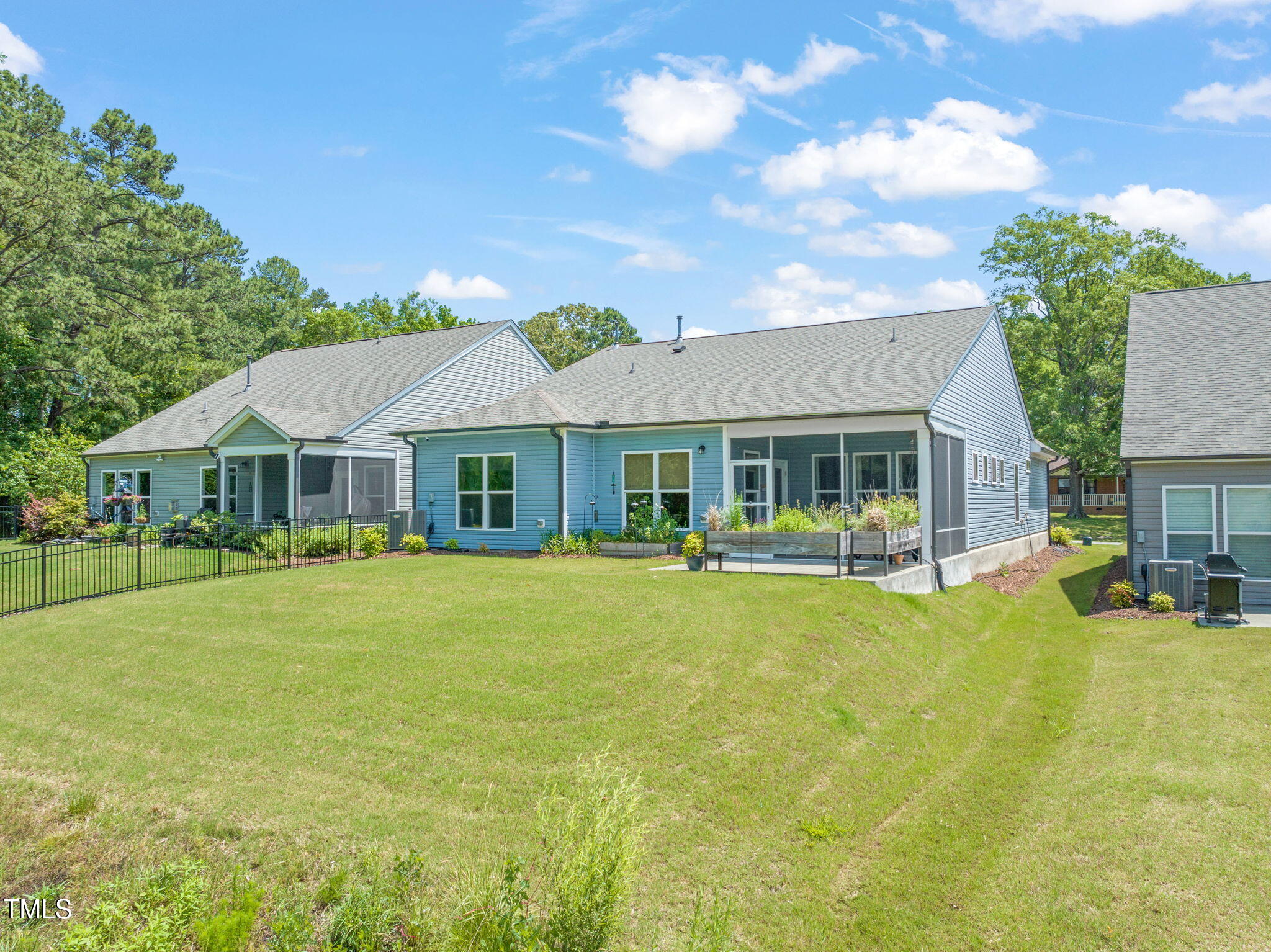 2404 Azalea Drive