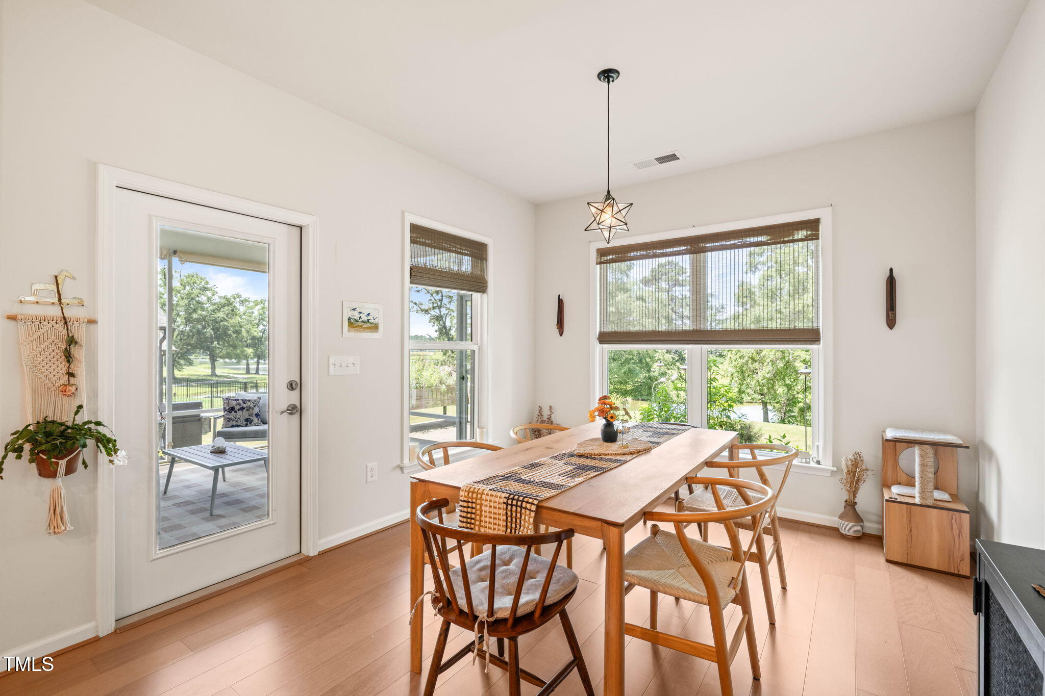 2404 Azalea Drive
