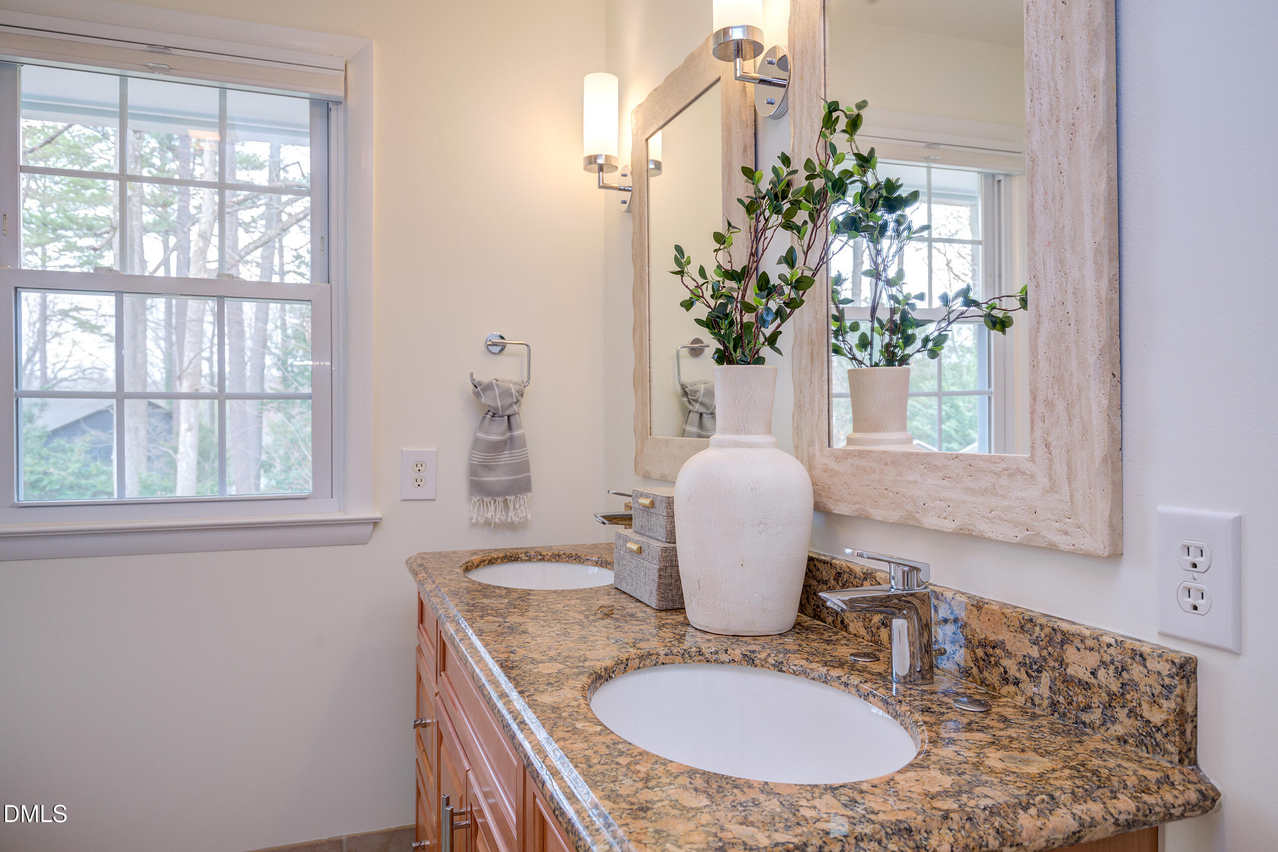 5405 North Hills Drive