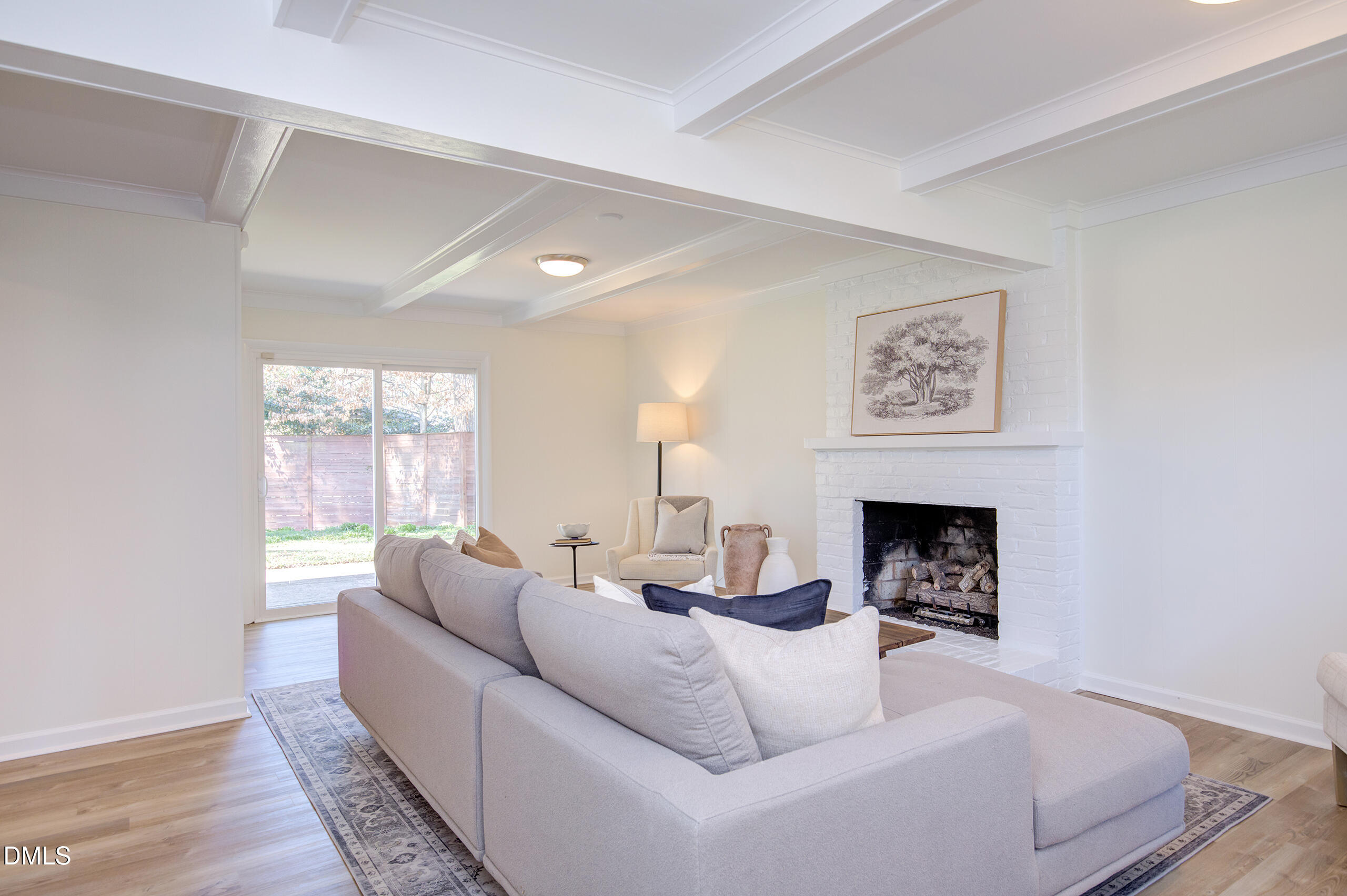 5405 North Hills Drive