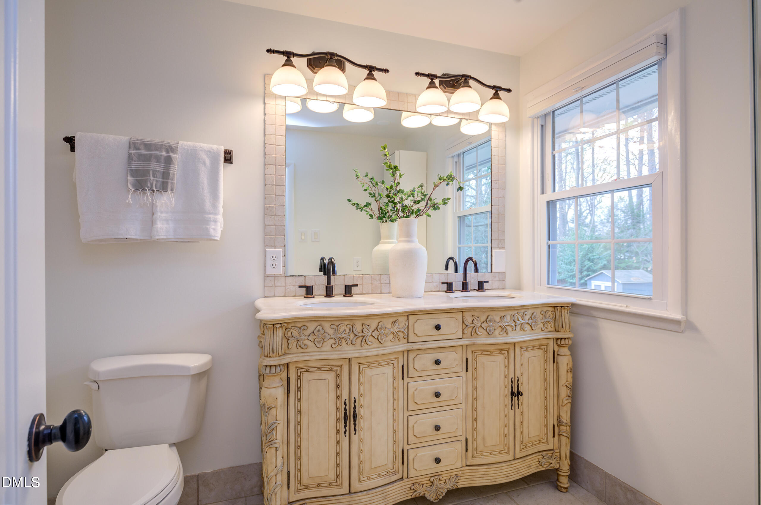 5405 North Hills Drive