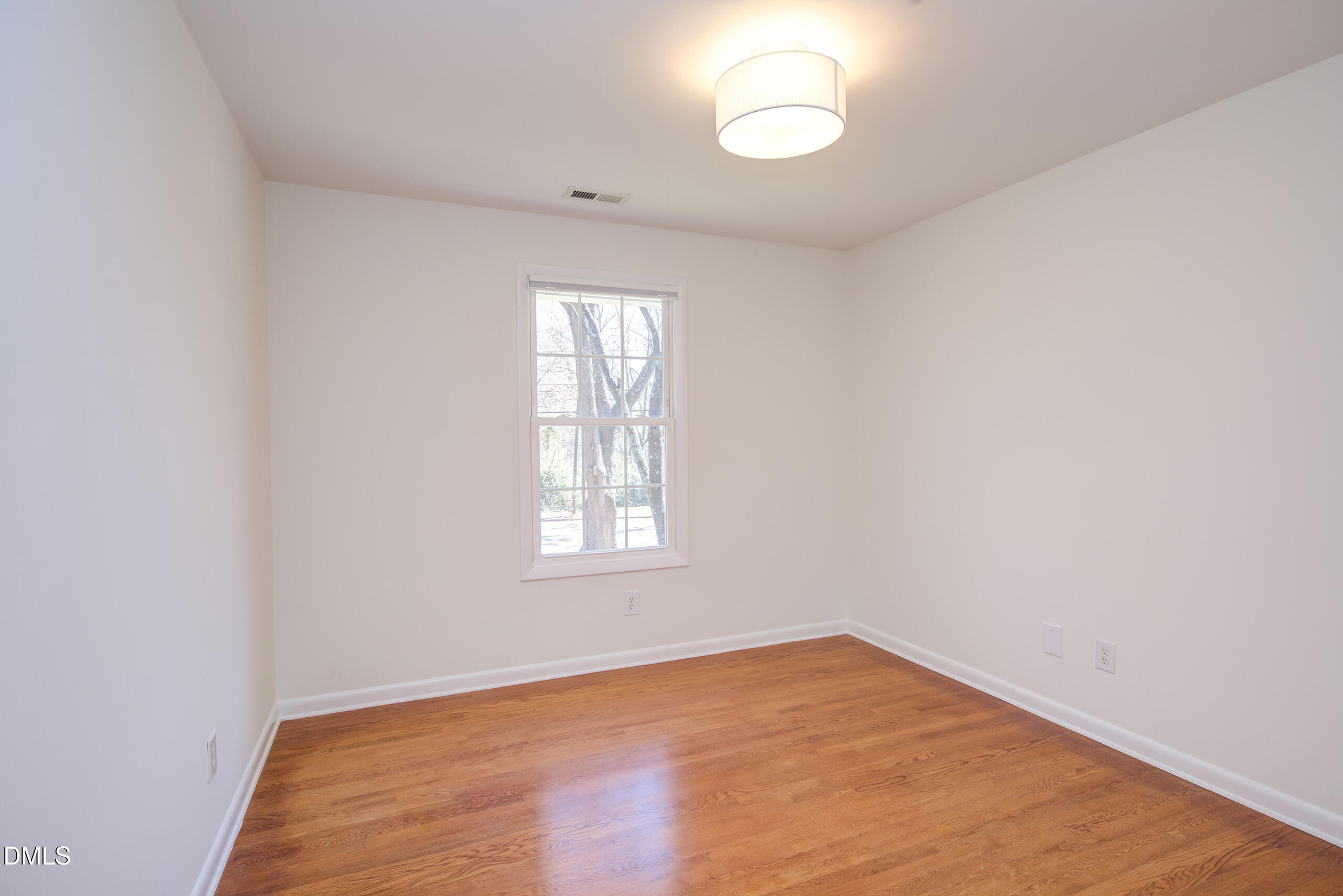 5405 North Hills Drive