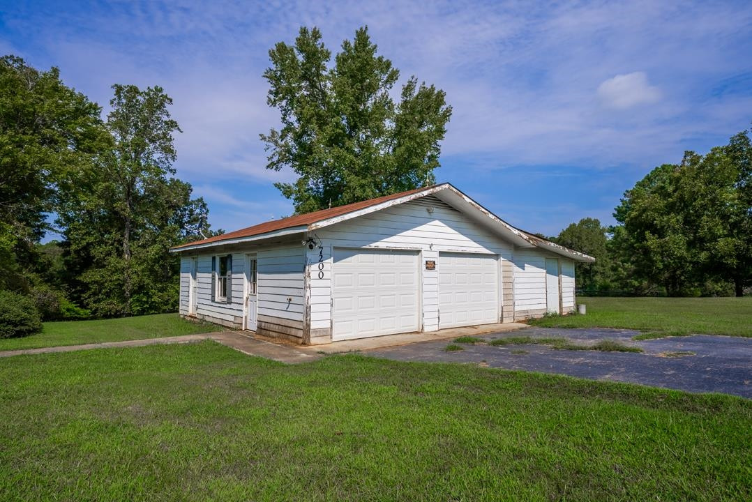 7202 Blalock Road