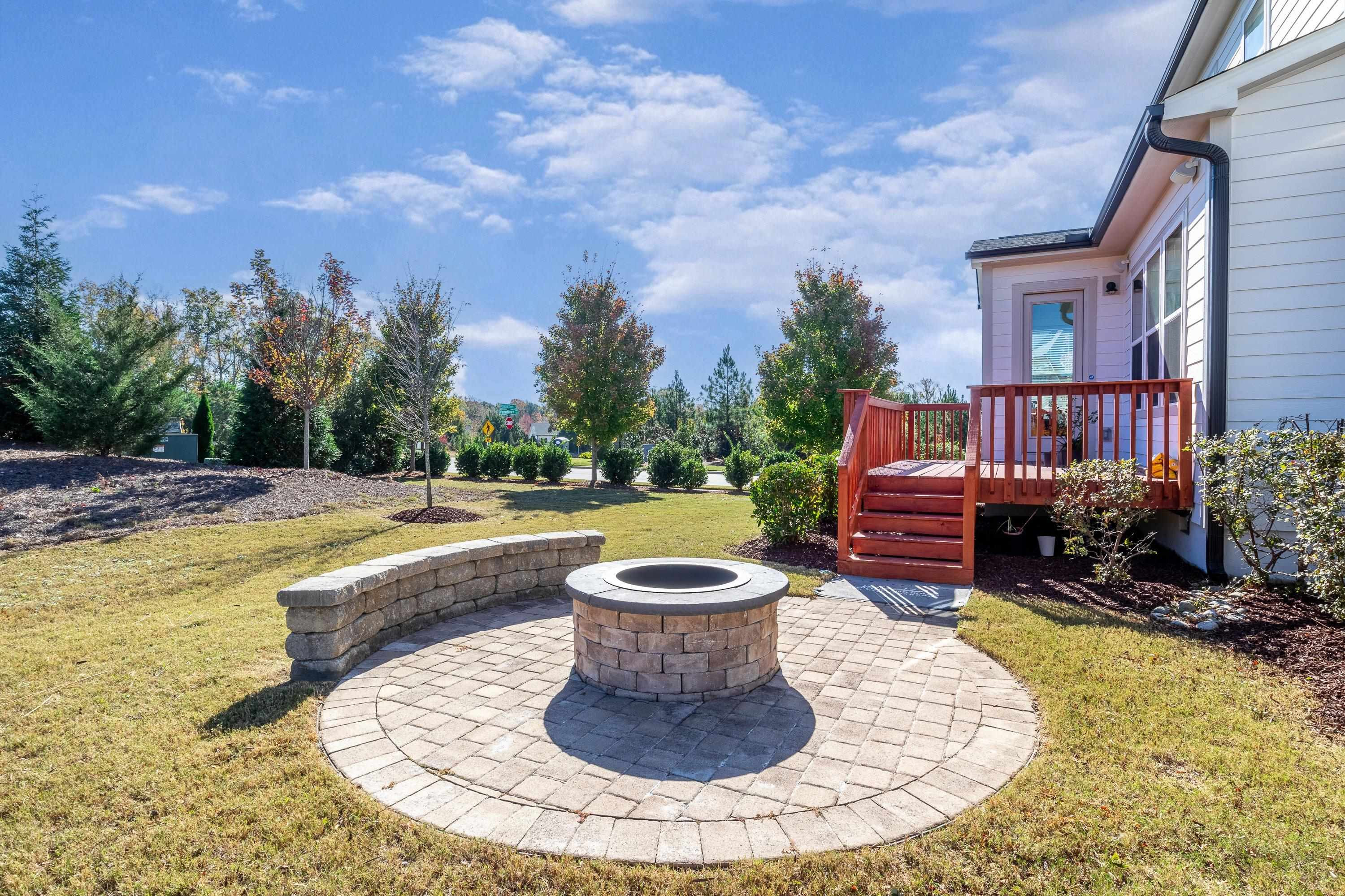 3004 Roy Court