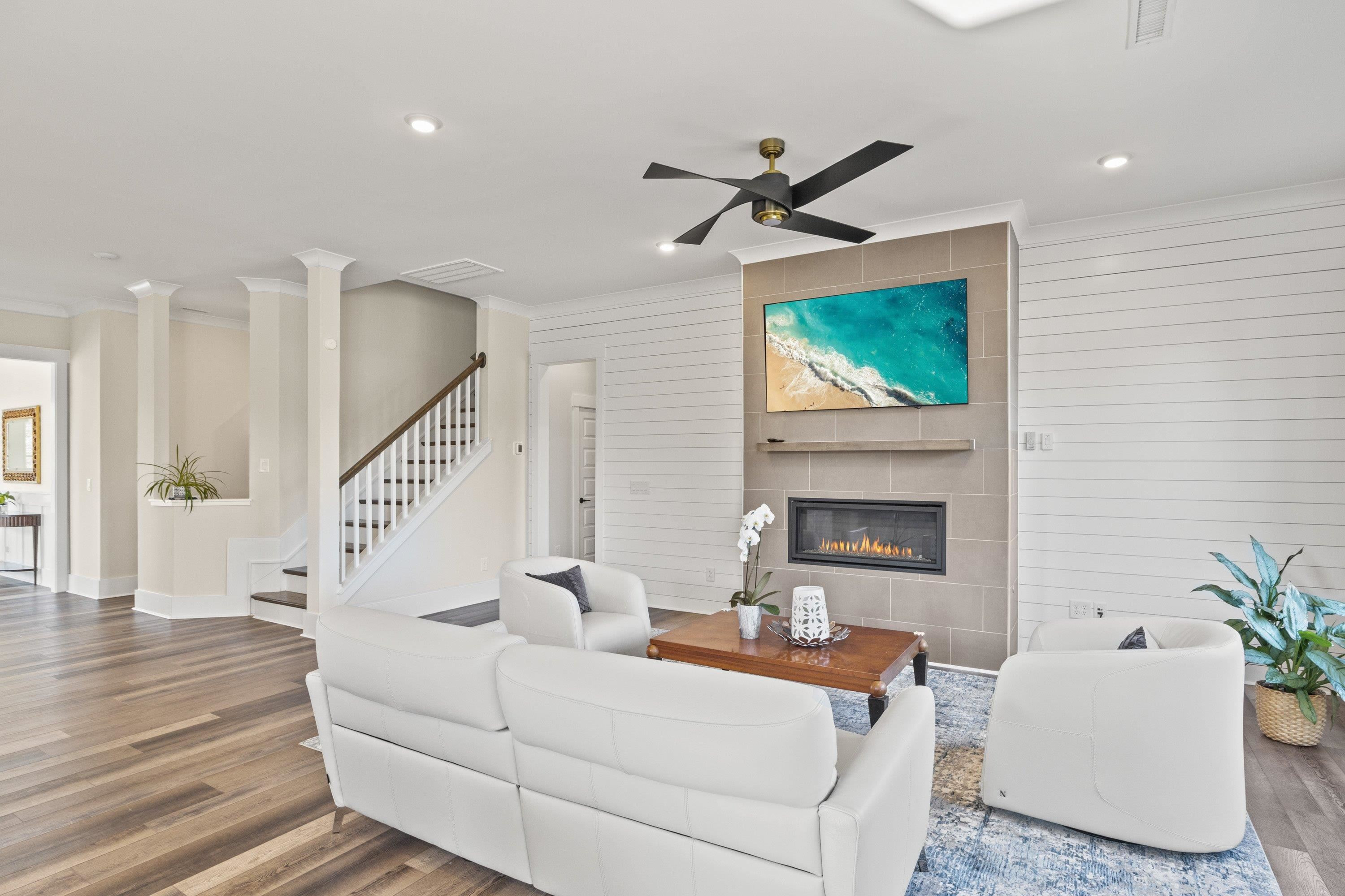3004 Roy Court