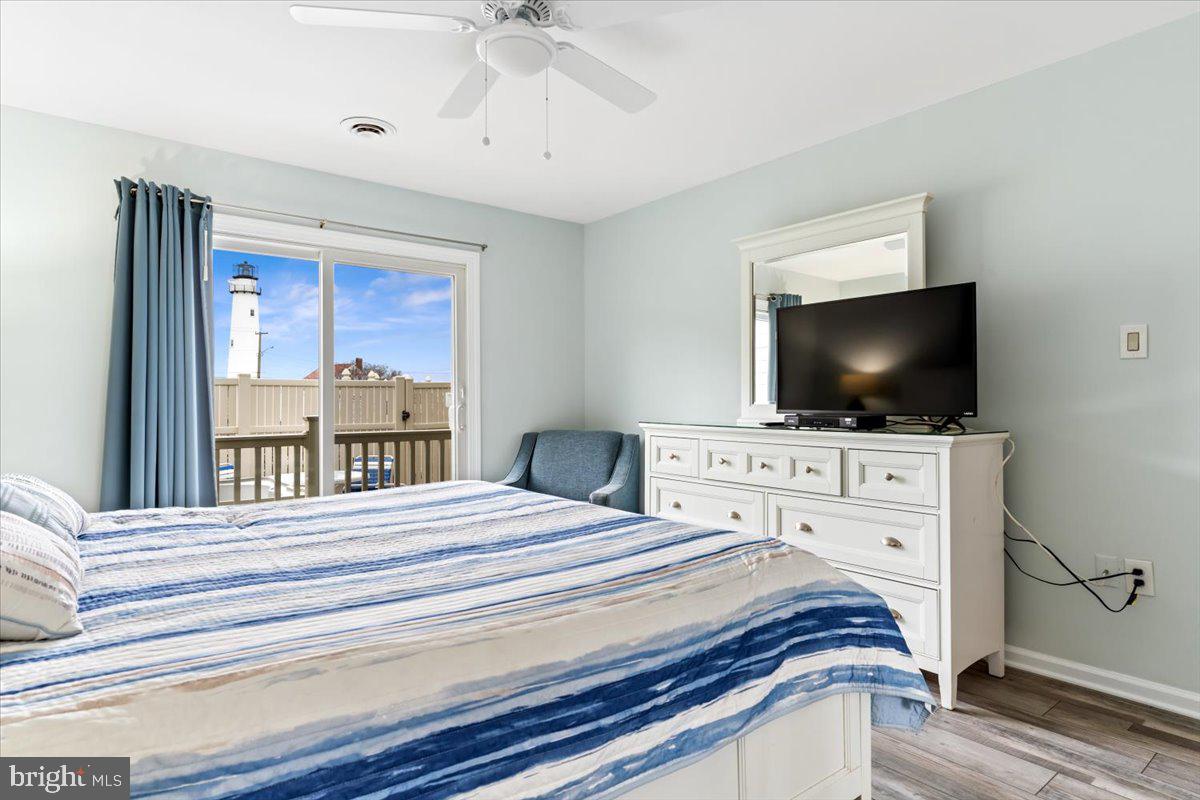 14409 LIGHTHOUSE AVENUE 6