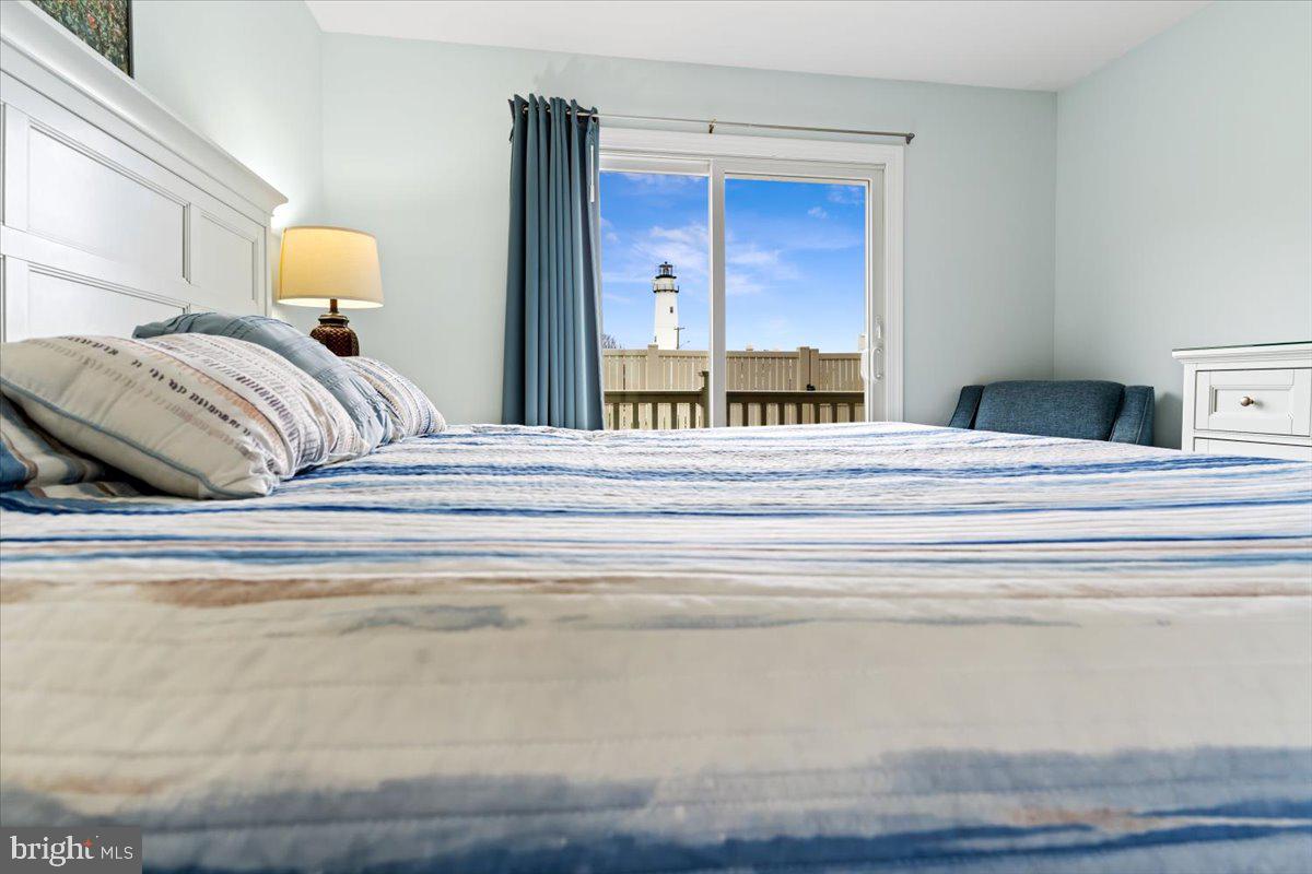 14409 LIGHTHOUSE AVENUE 6