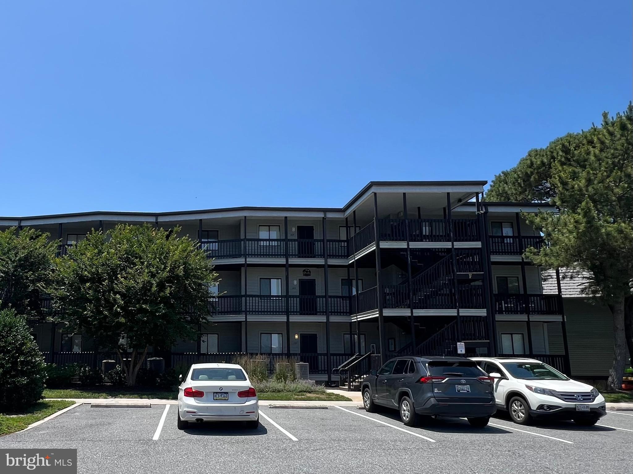 119 OLD LANDING ROAD 207F