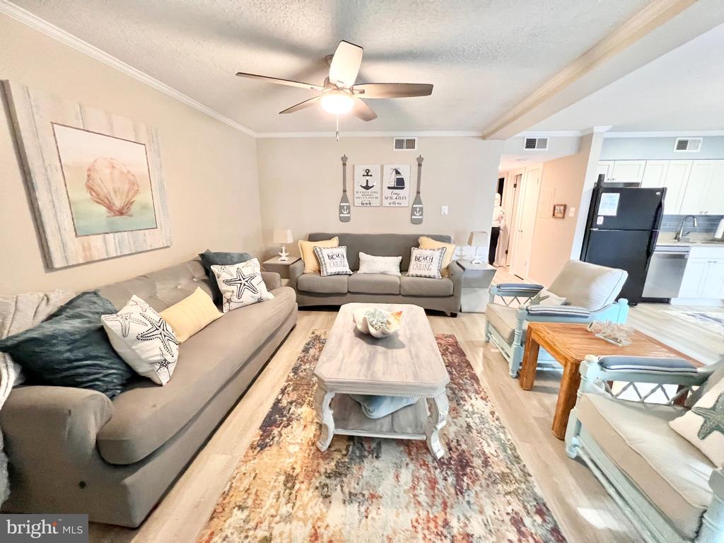 119 OLD LANDING ROAD 102F5