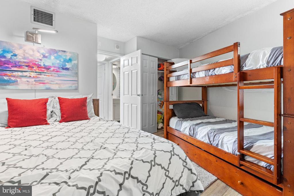 8500 COASTAL HIGHWAY Unit: 307