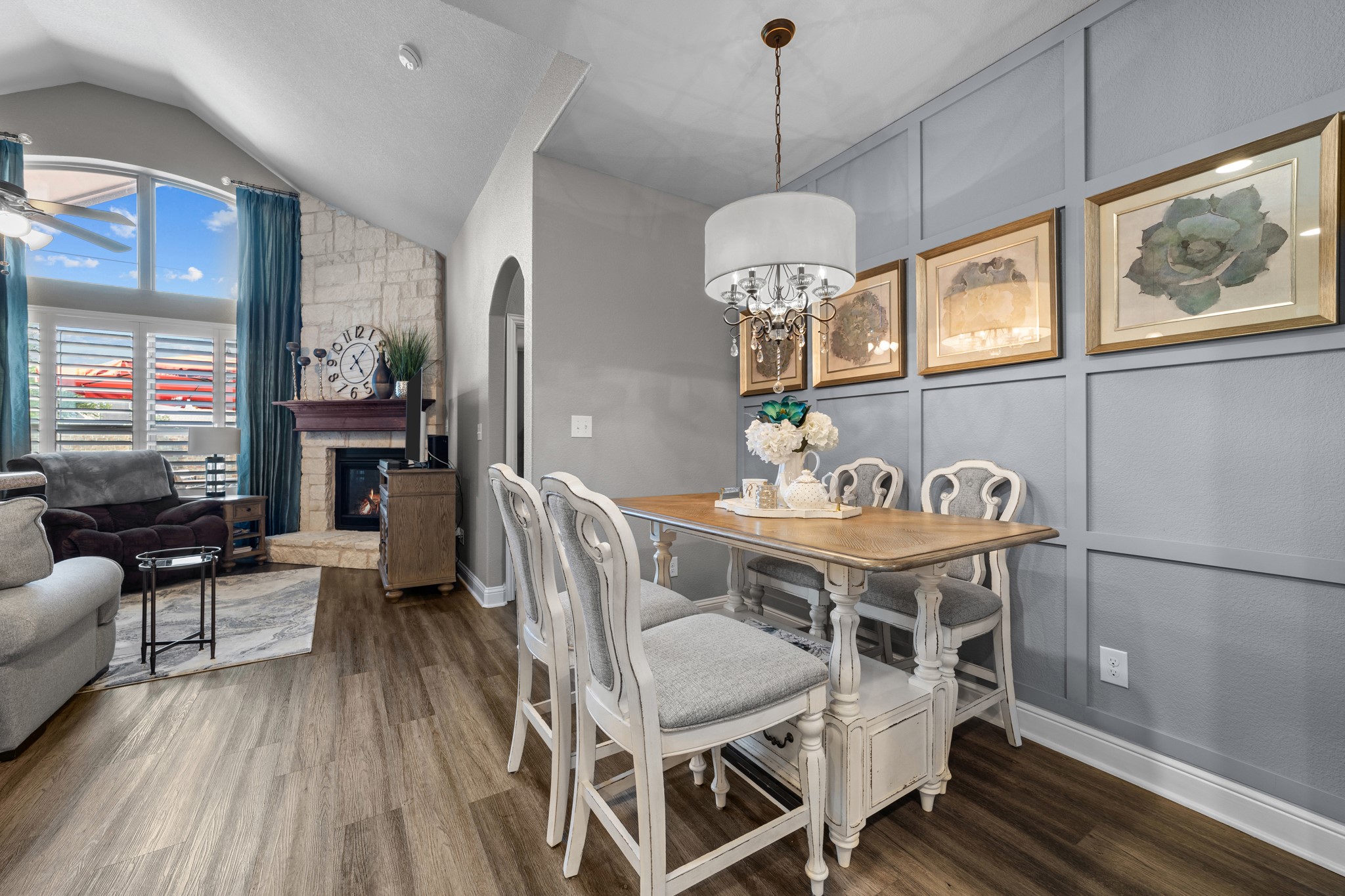 2913 Winchester Avenue