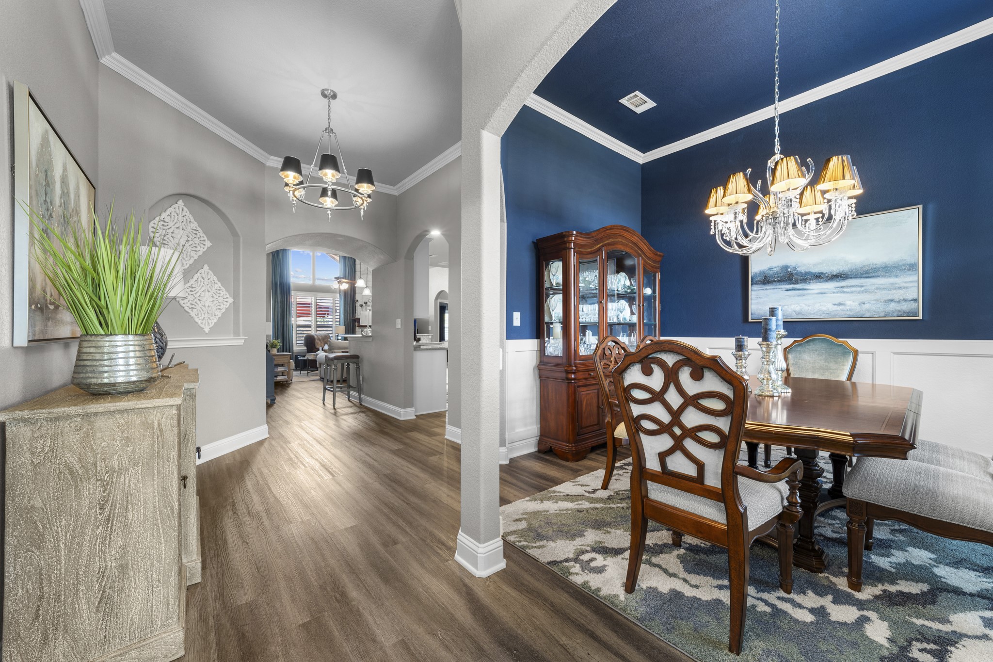 2913 Winchester Avenue