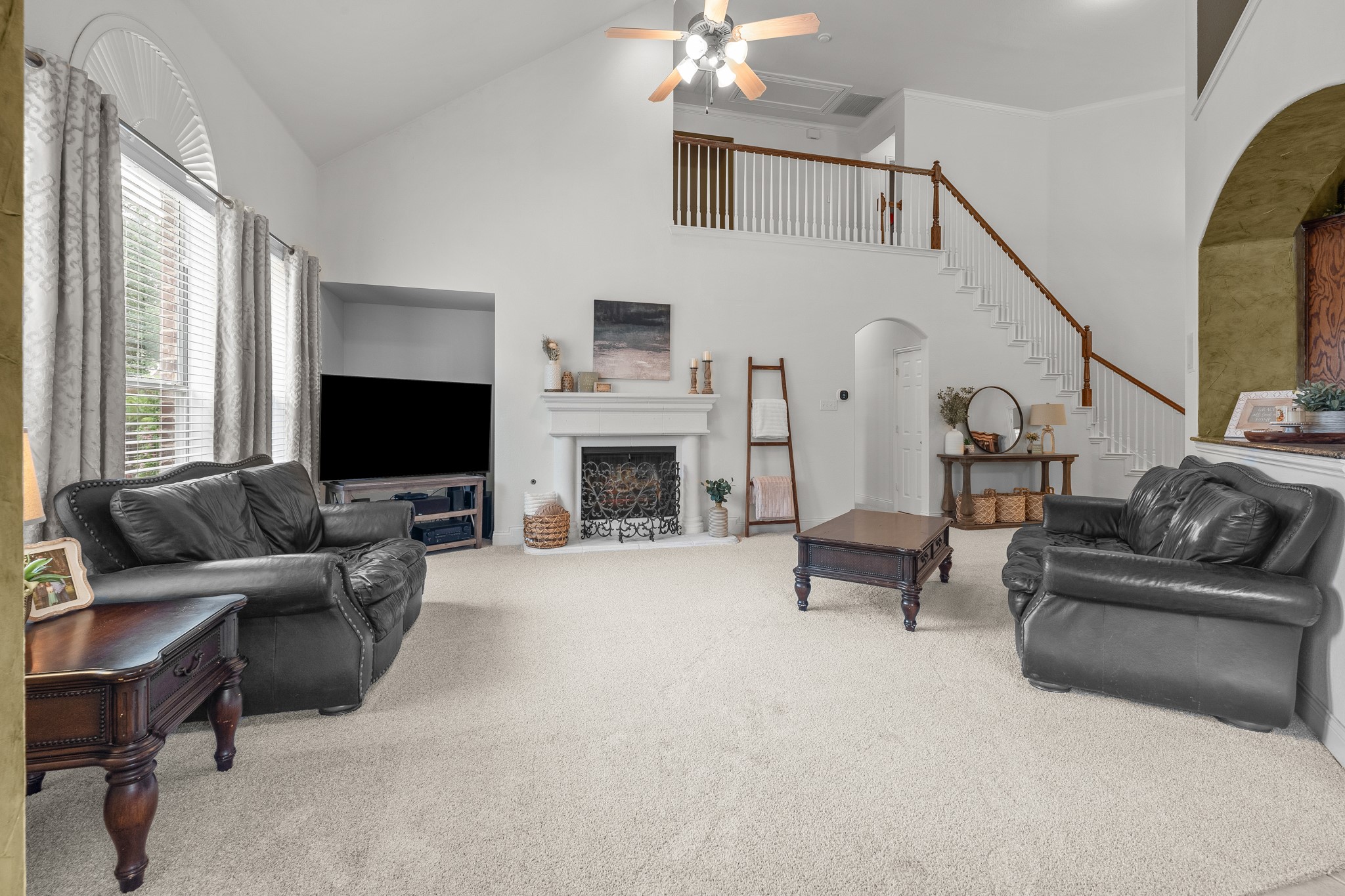 3804 Lindale Drive