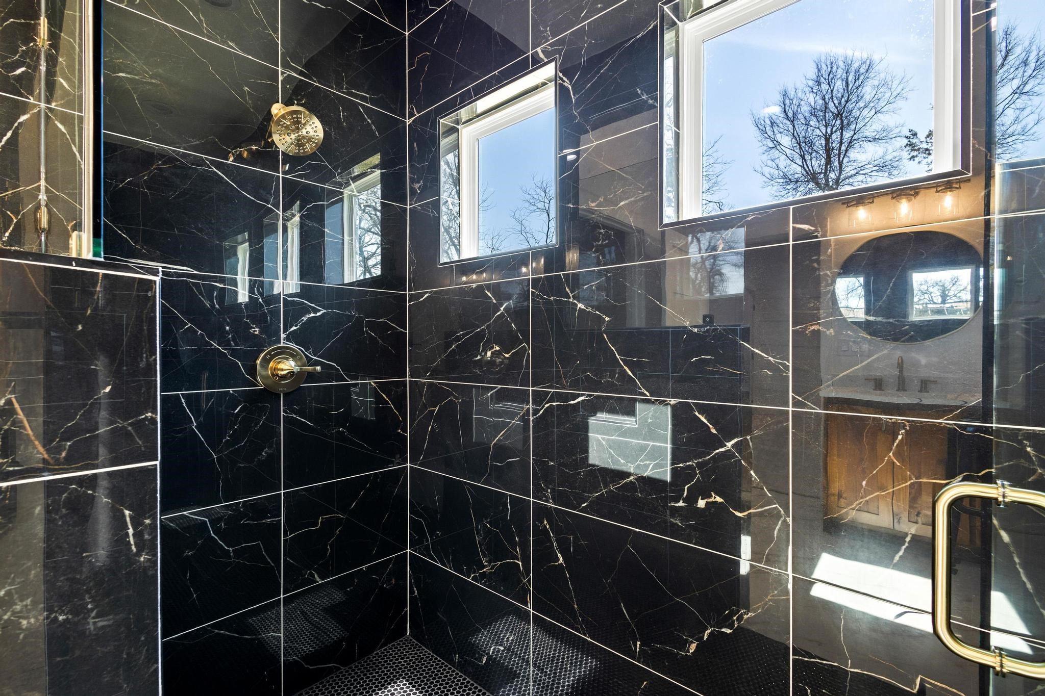 1513 Desvoignes Road