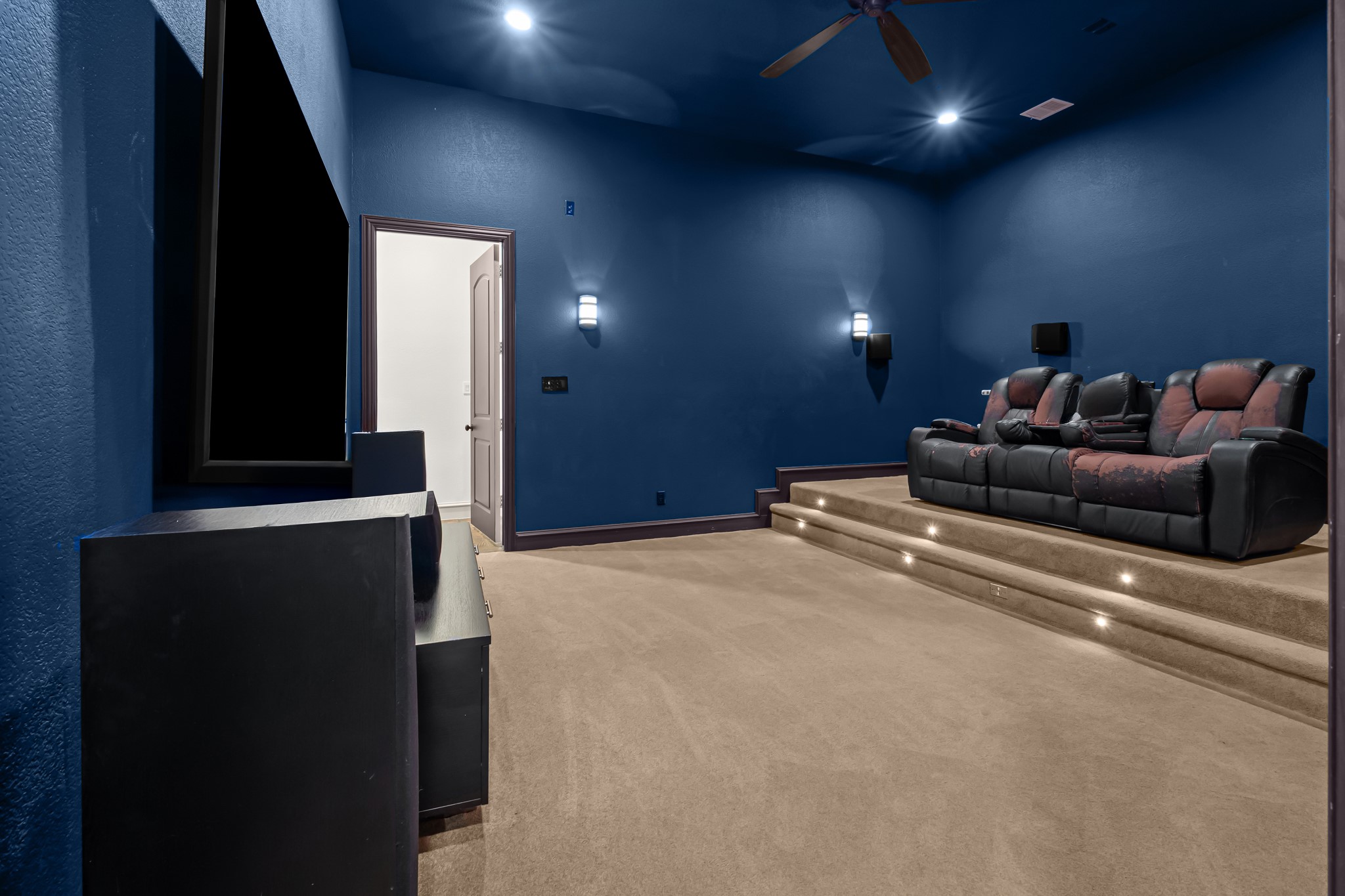 4401 Wolf Court