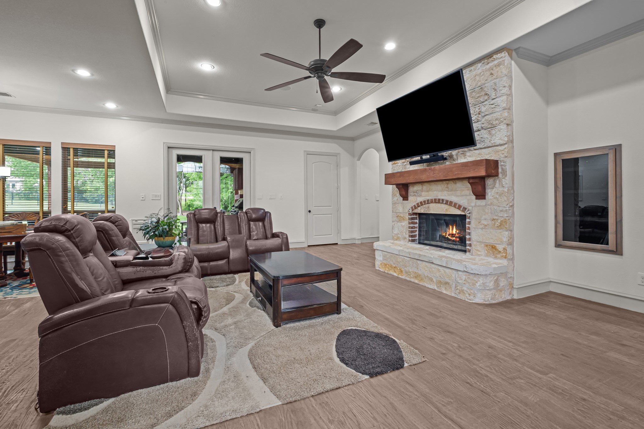 4401 Wolf Court