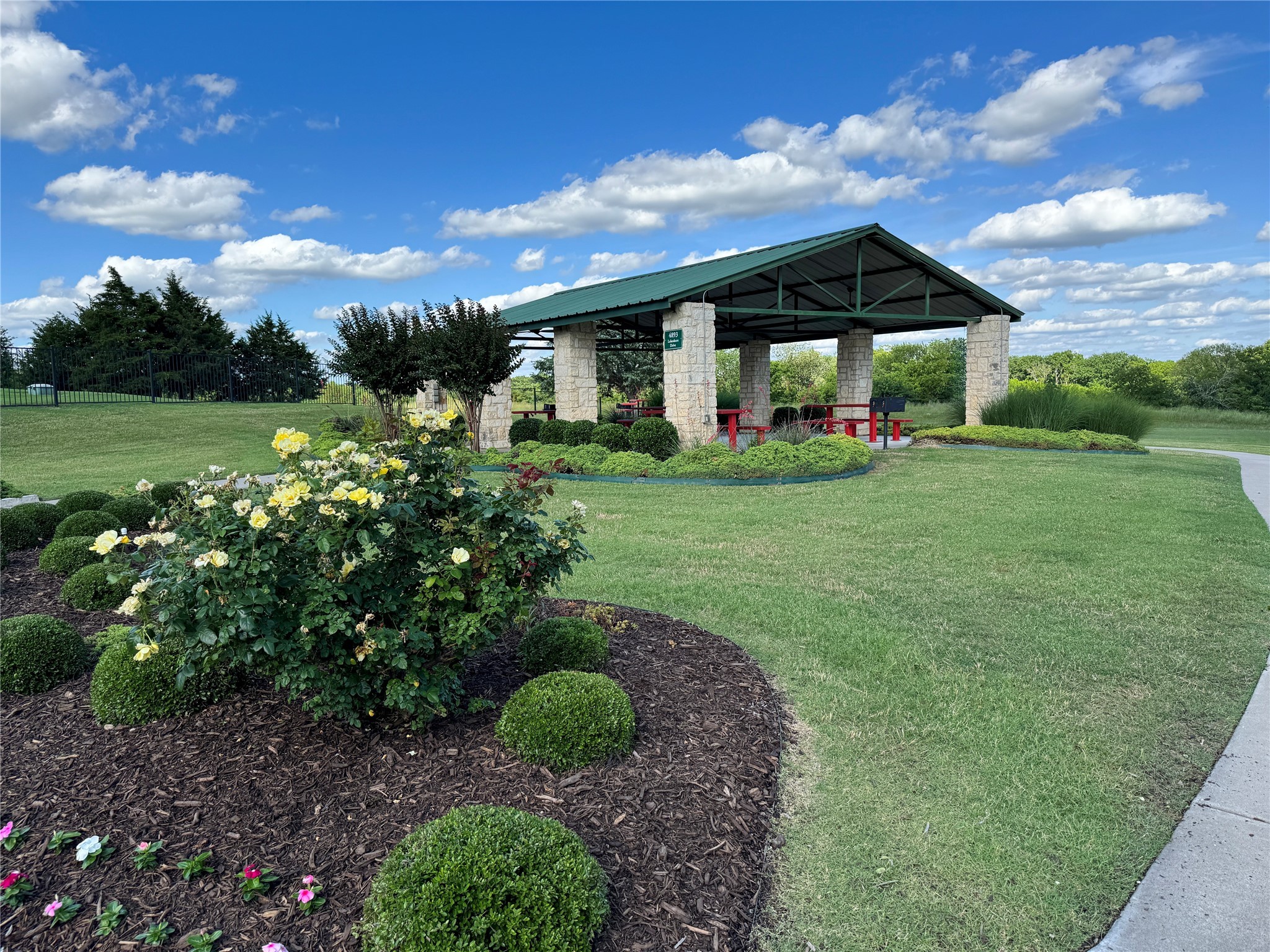 4401 Wolf Court
