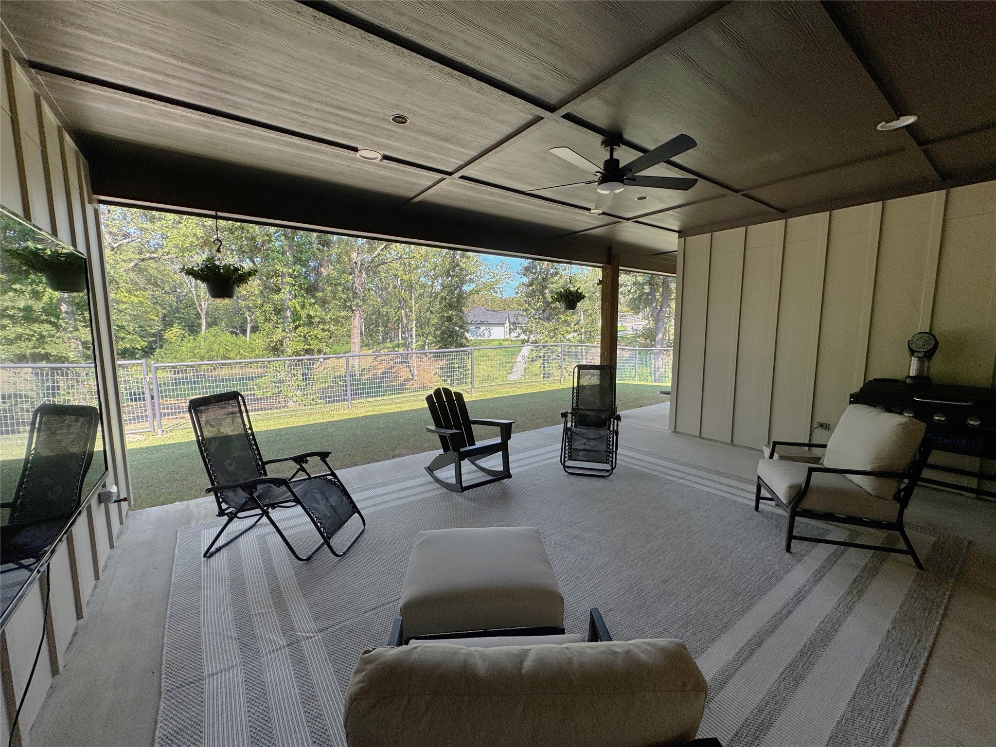 1513 Desvoignes Road