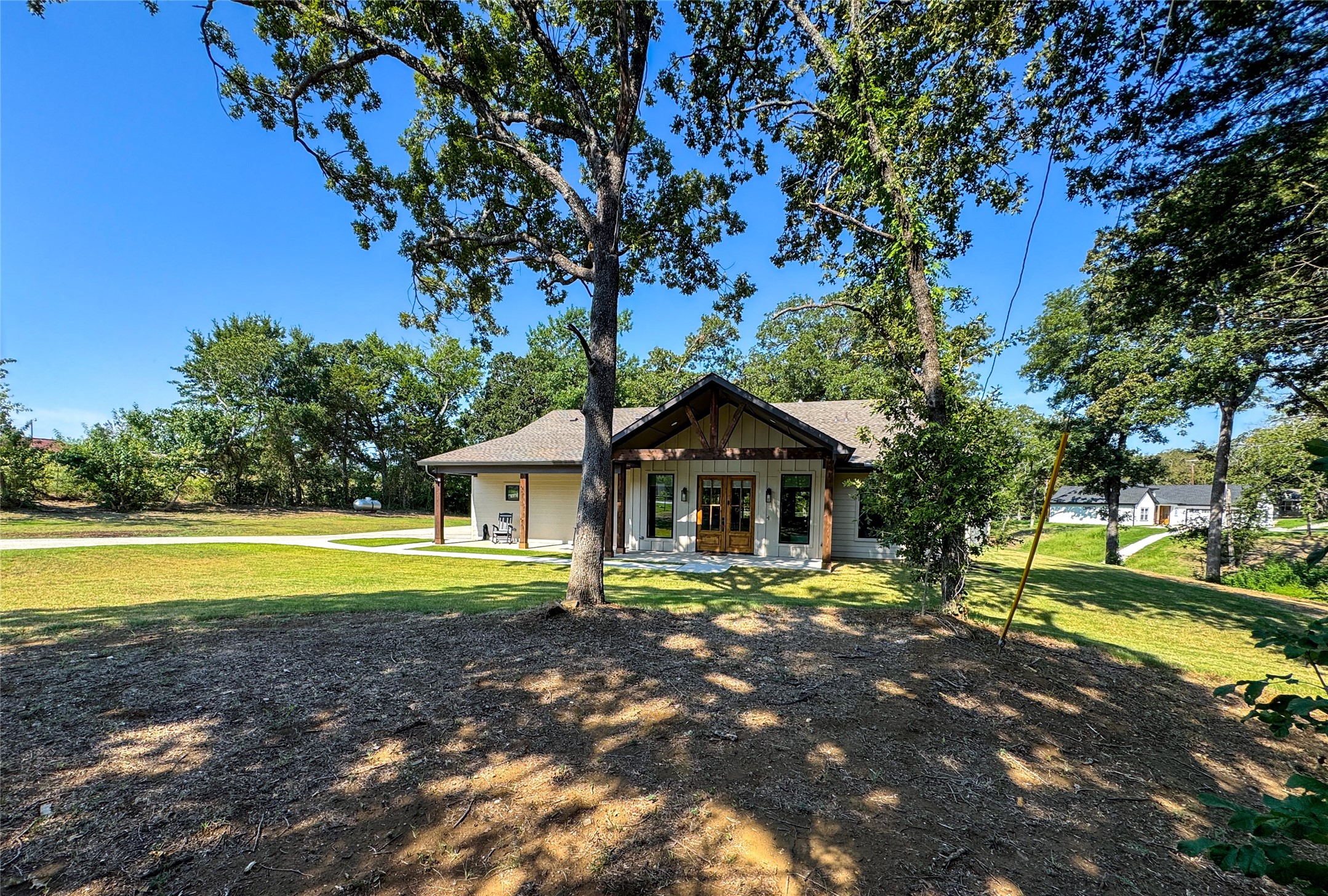1513 Desvoignes Road