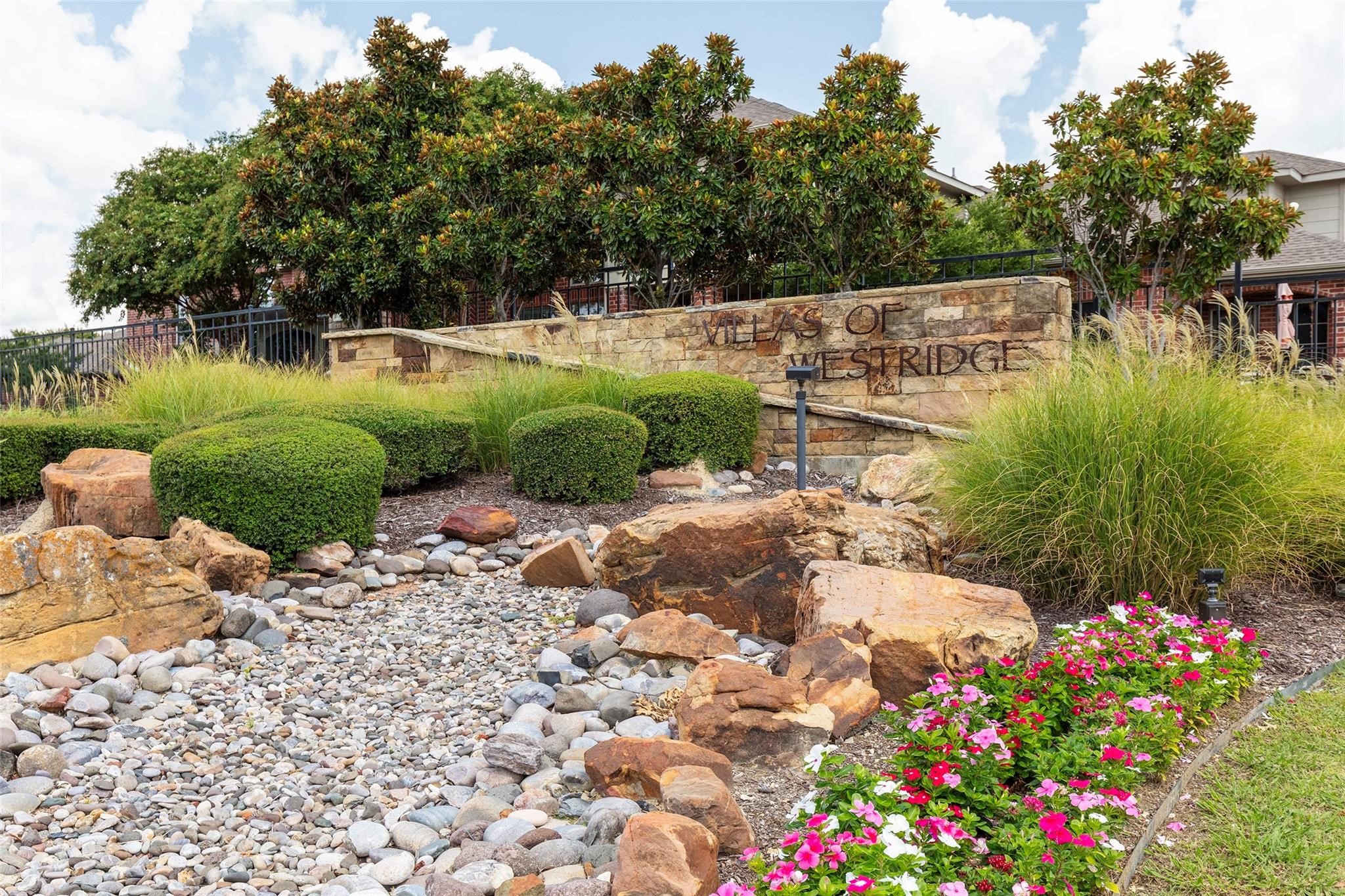 575 S Virginia Hills Drive 105