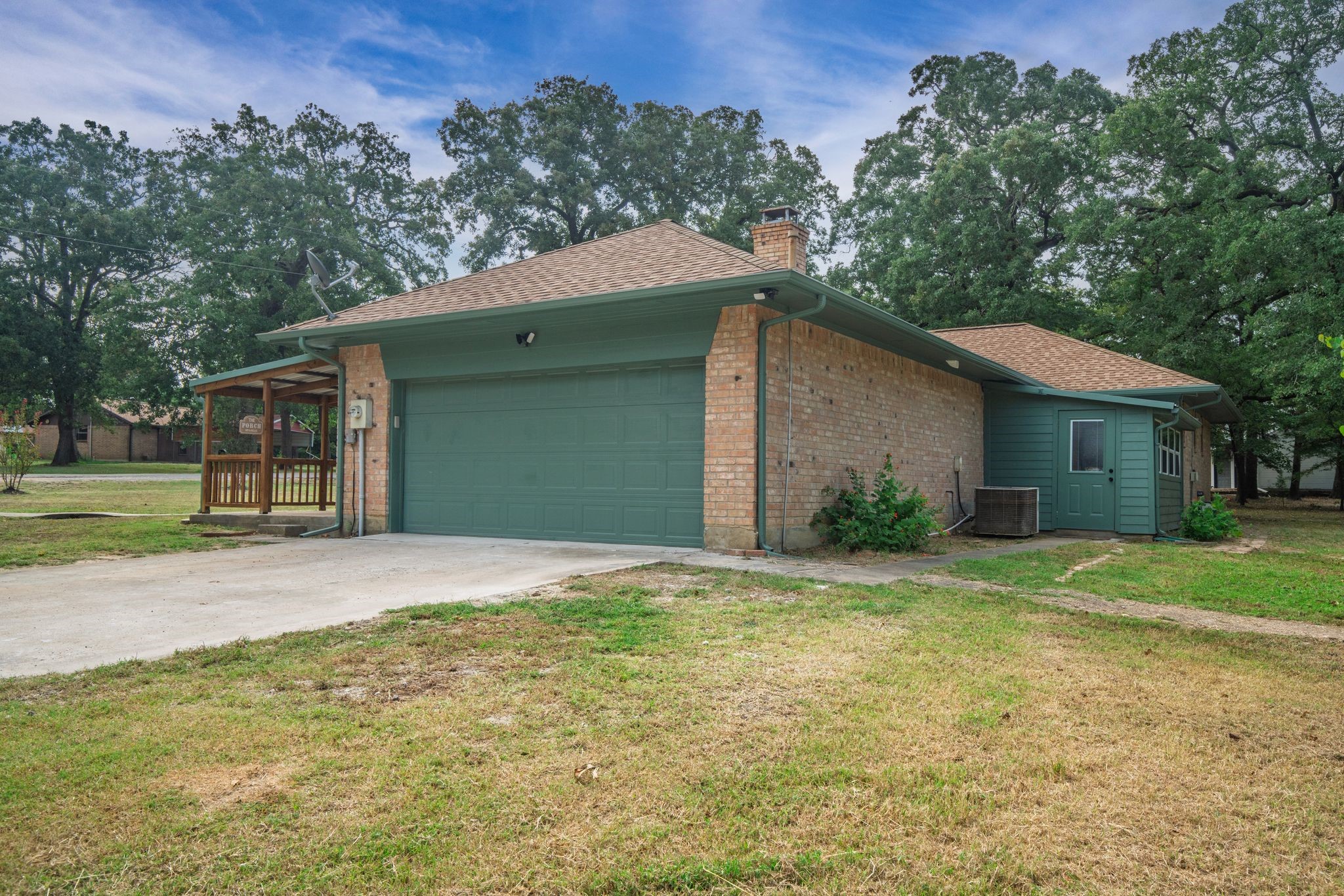 3548 Bent Oak Street E