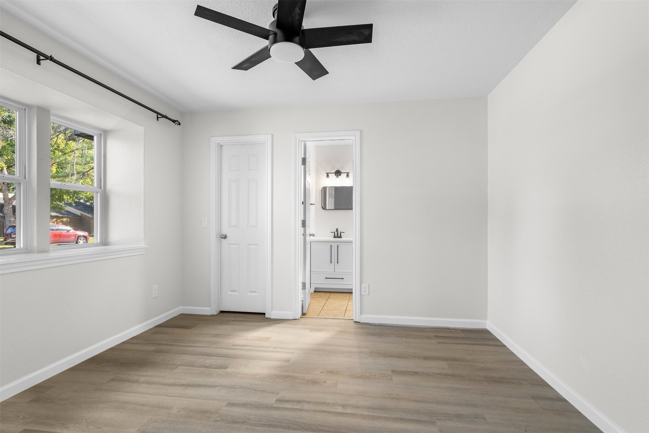 2309 Newcastle Circle