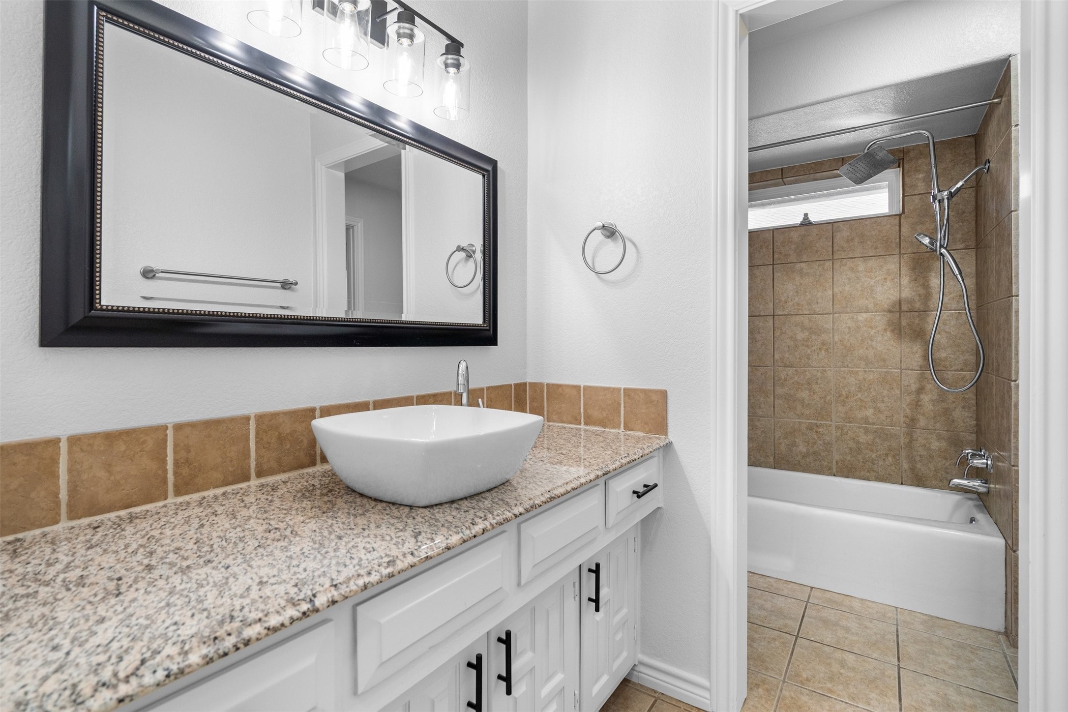 2309 Newcastle Circle