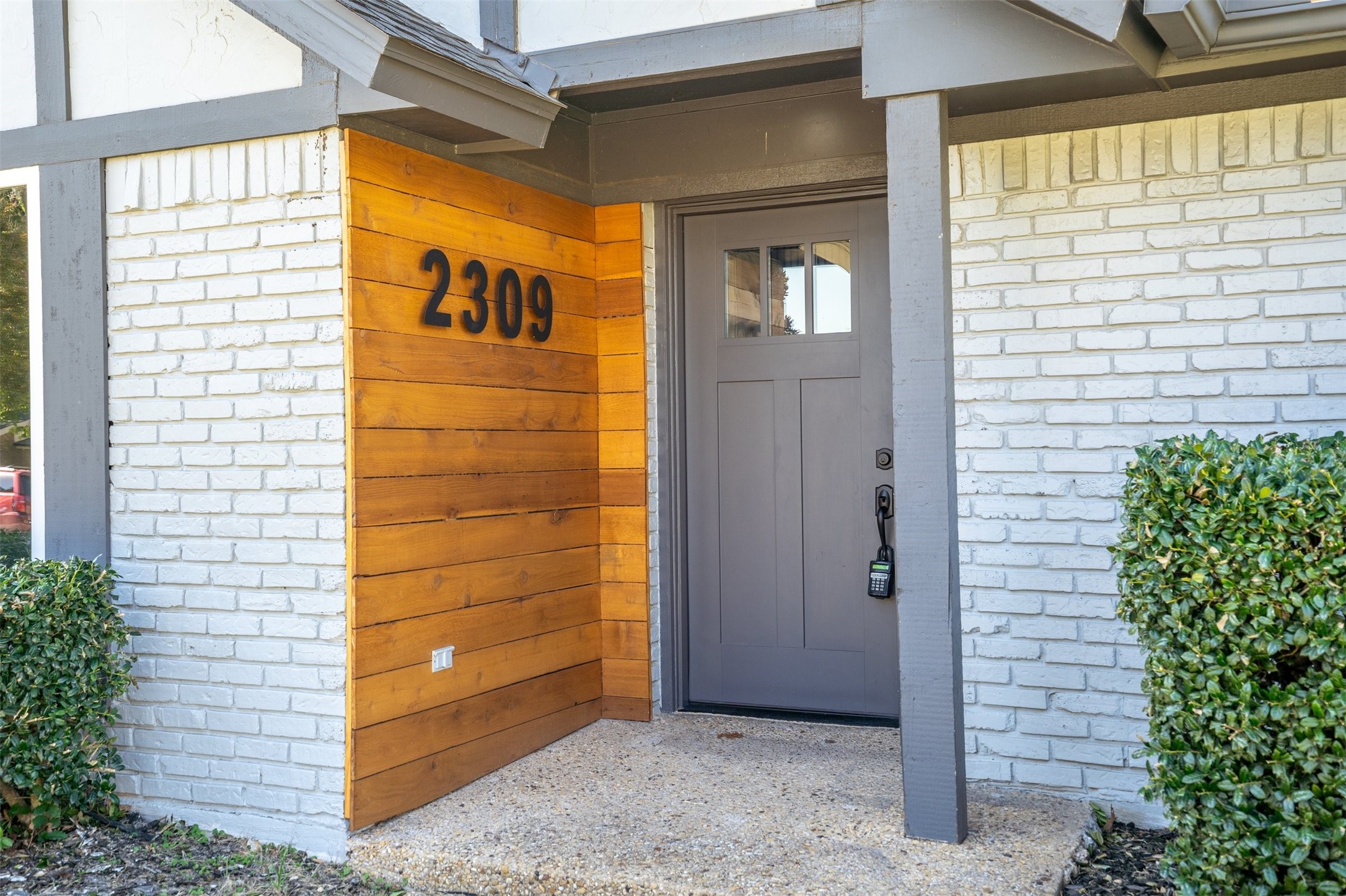 2309 Newcastle Circle