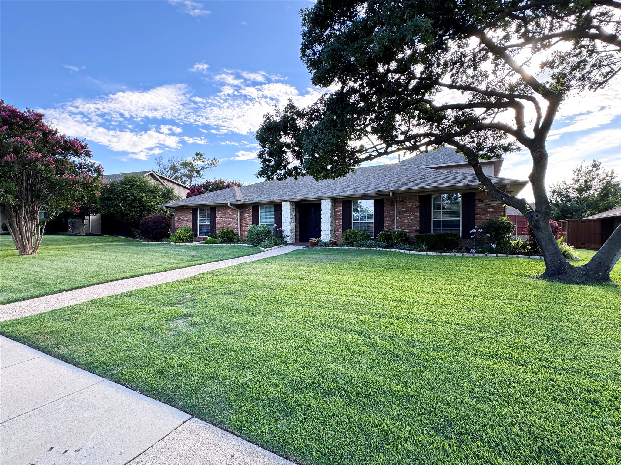3303 Canyon Creek Drive