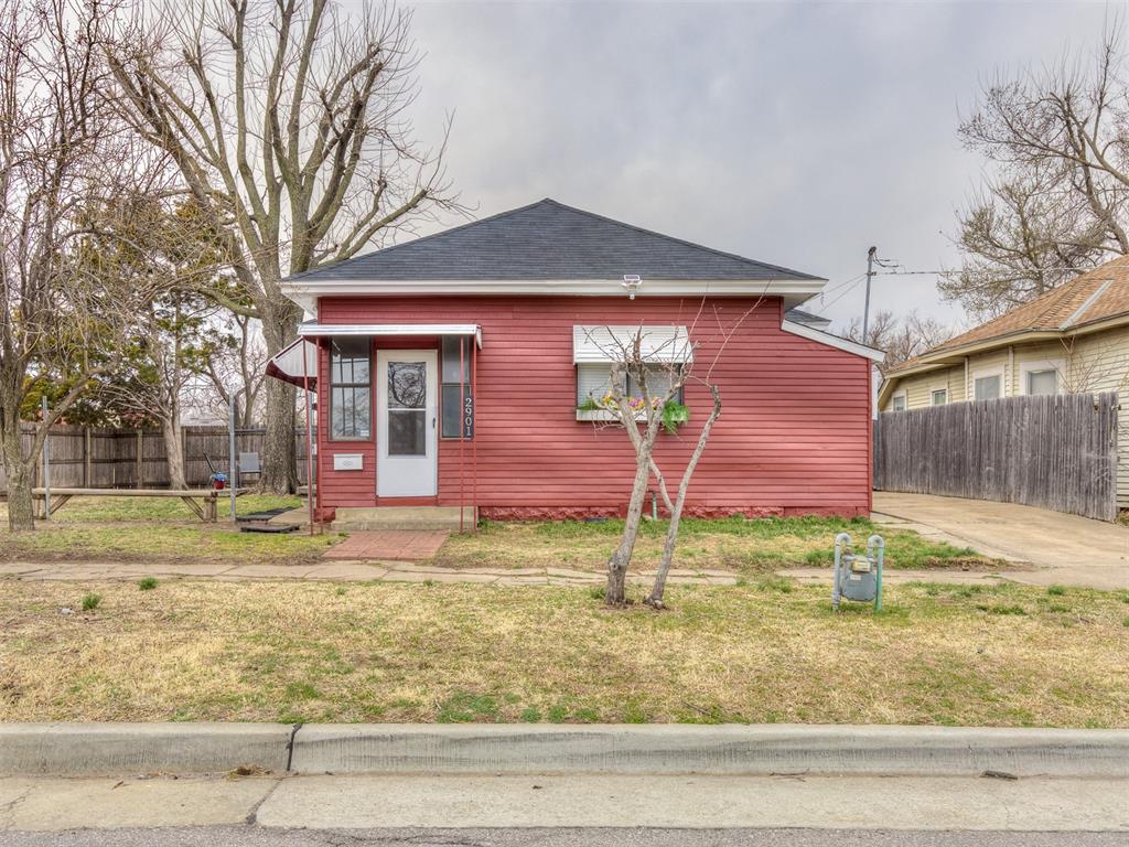 2901 N McKinley Avenue