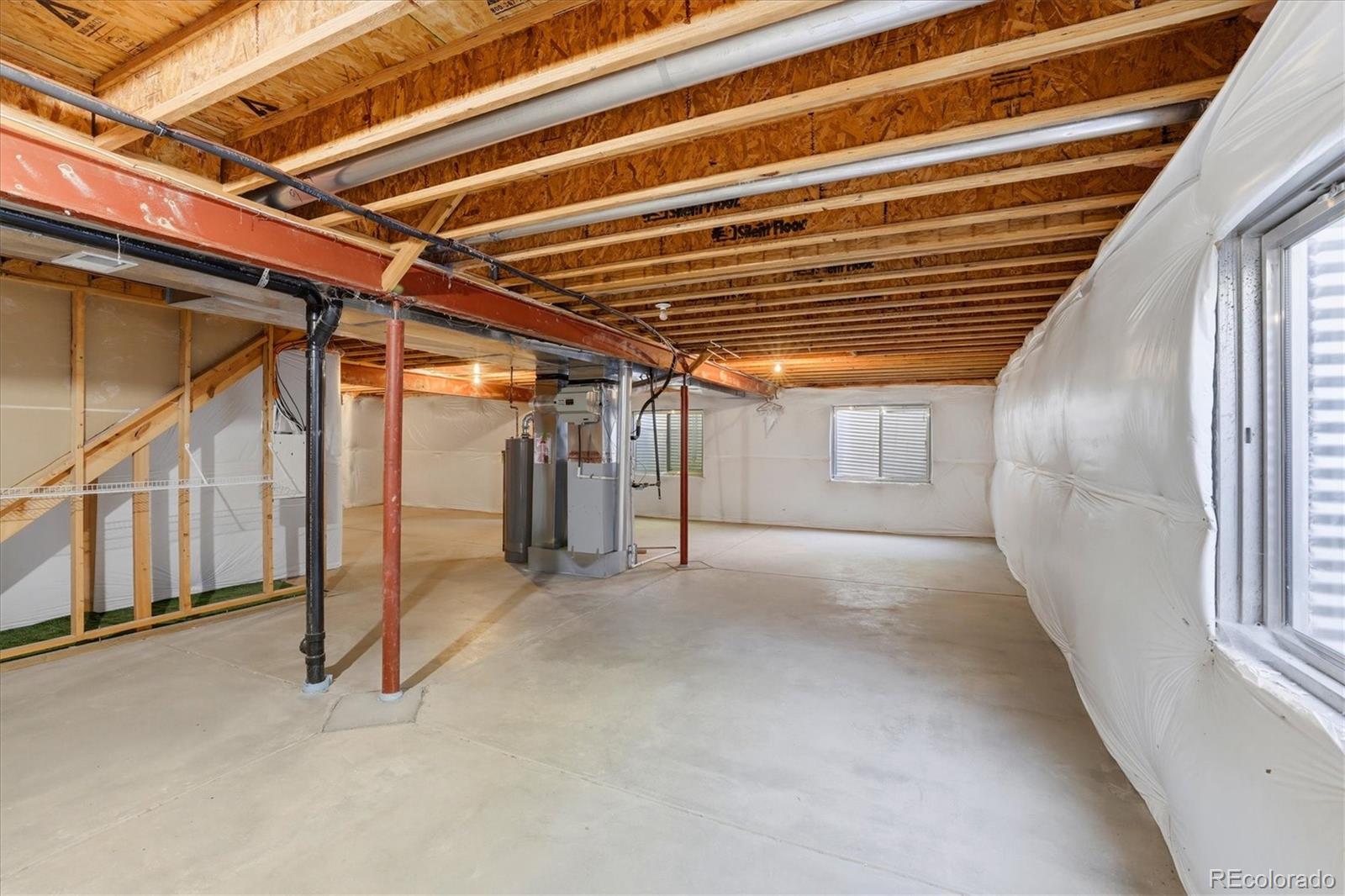 16797 W 61st Place