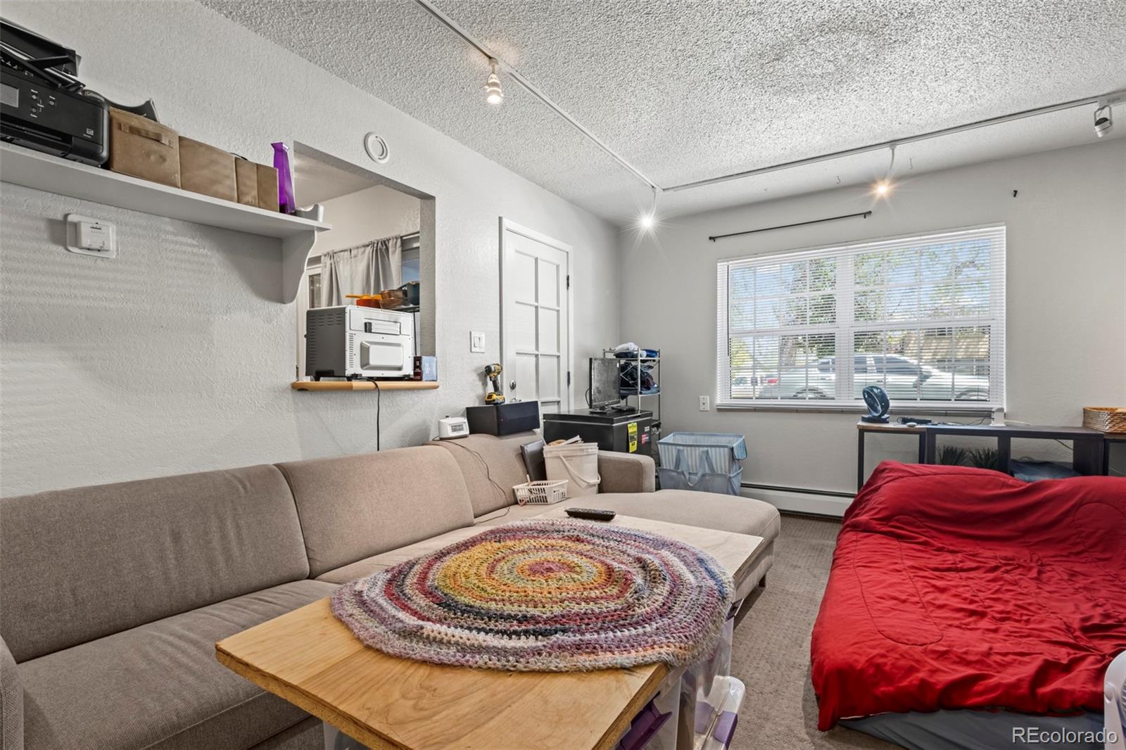 1021 Carr Street Unit: 17