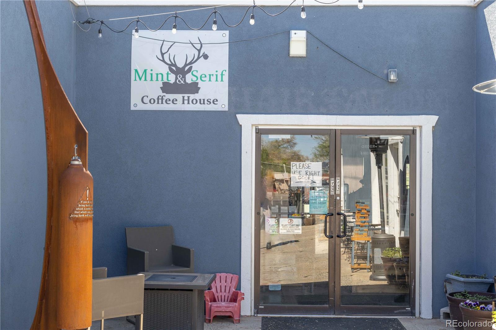 1021 Carr Street Unit: 17