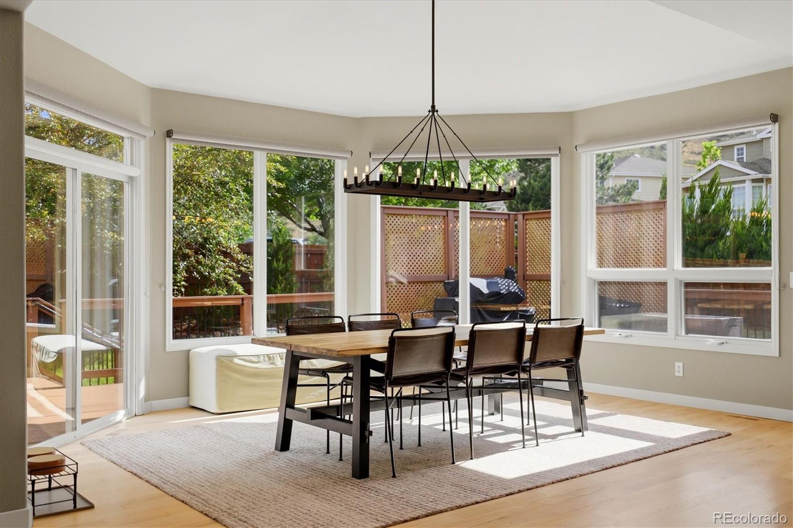 1591 Valley View Court