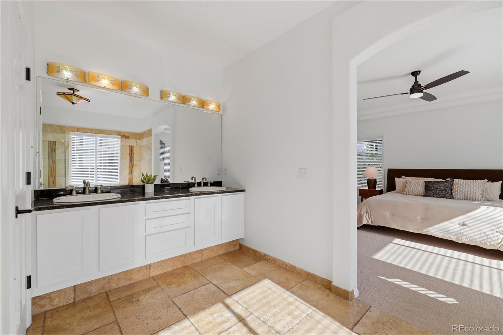 1591 Valley View Court