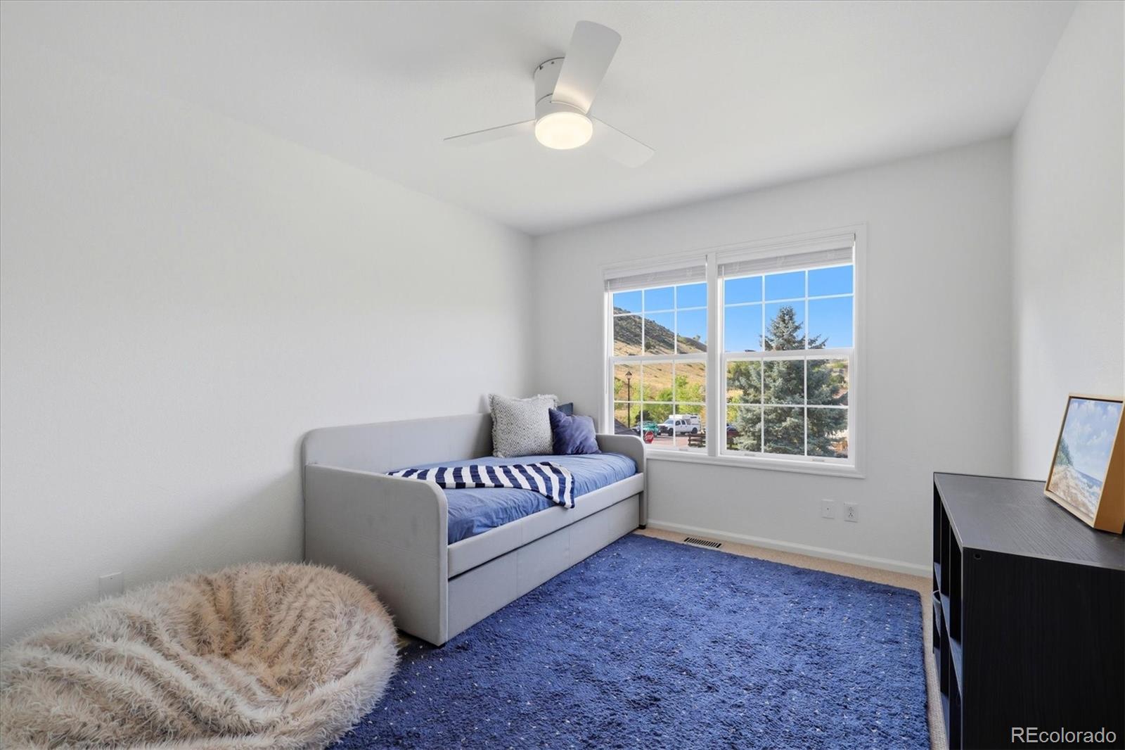 1591 Valley View Court