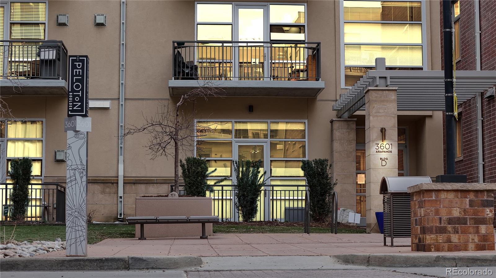 3601 Arapahoe Avenue Unit: 221