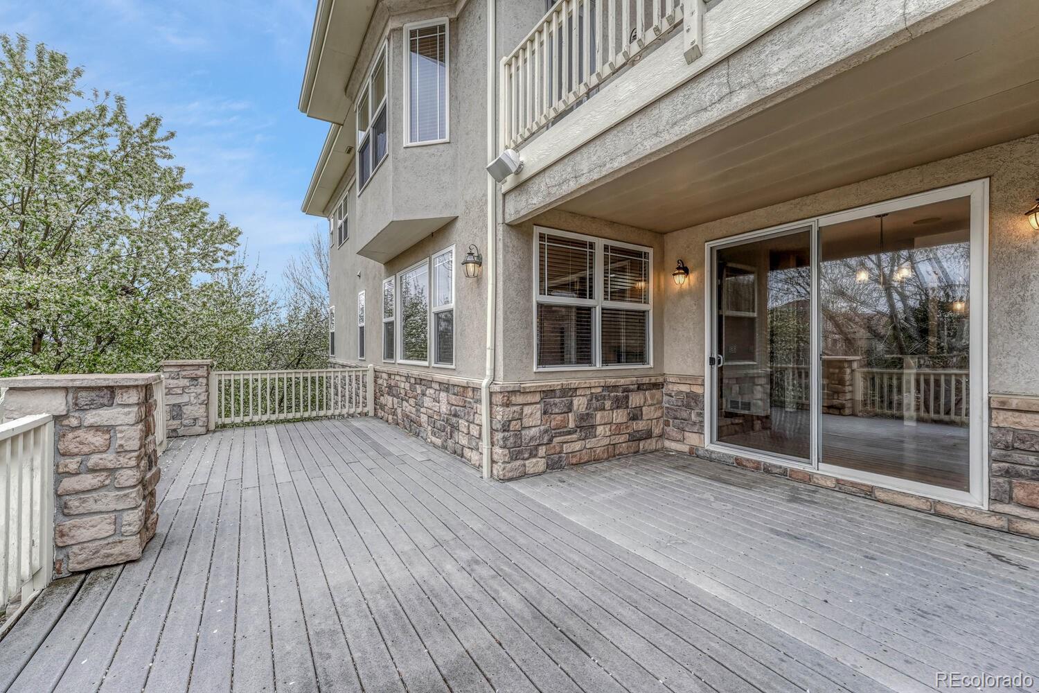 6556 S Versailles Court
