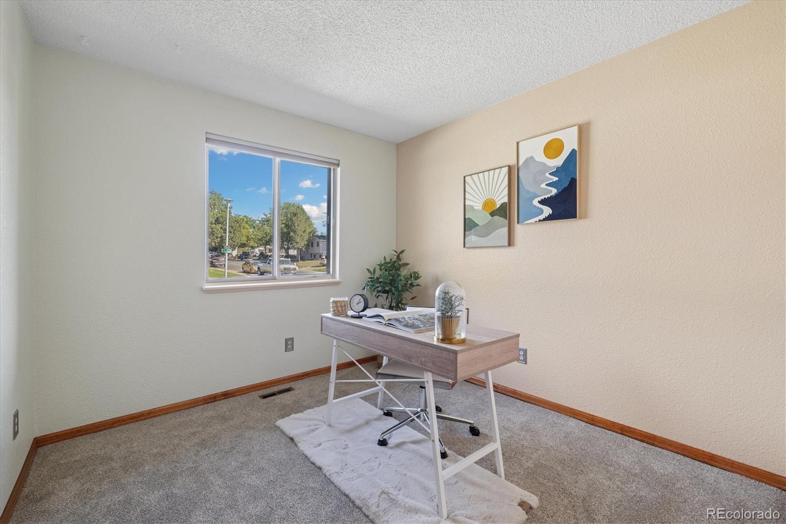 19064 W 61st Place