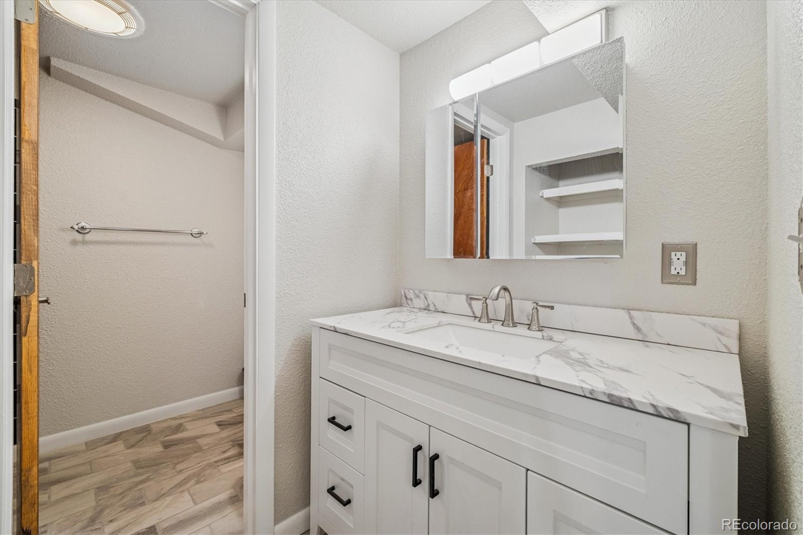 19064 W 61st Place