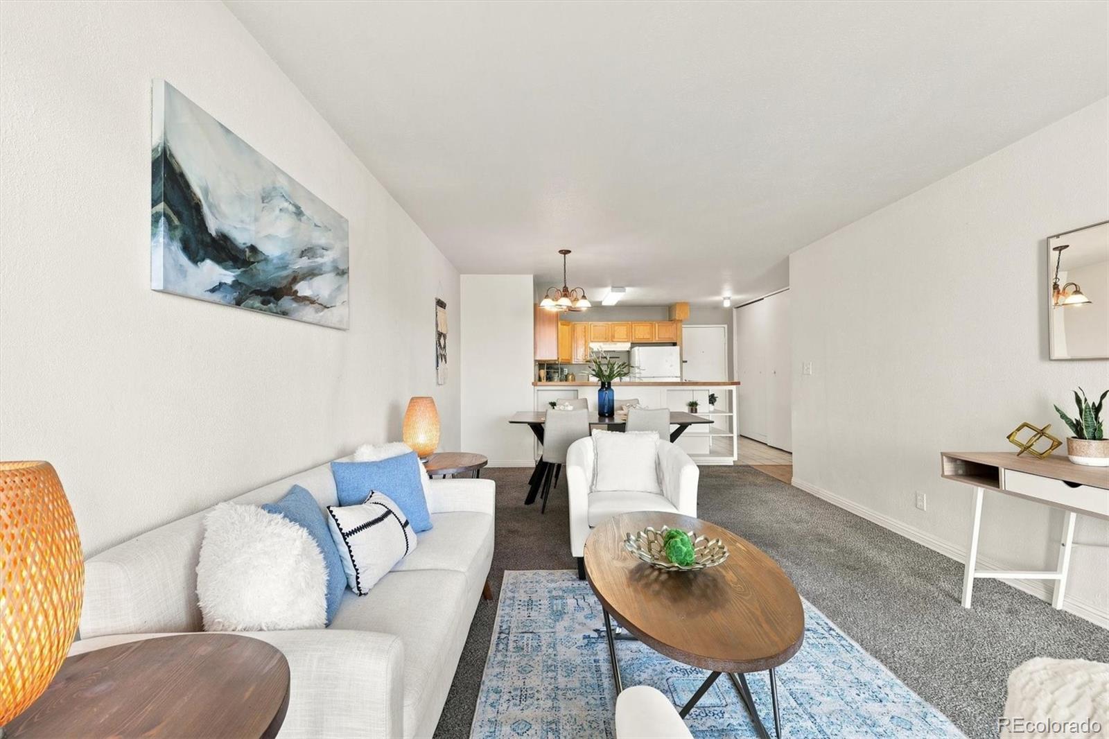 1121 Albion Street Unit: 405