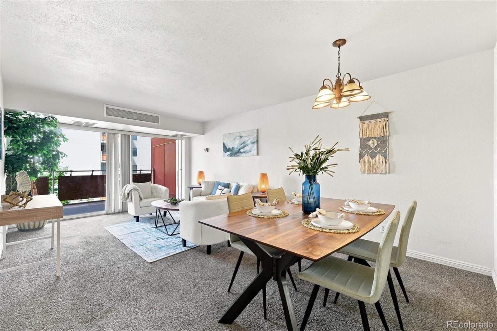 1121 Albion Street Unit: 405