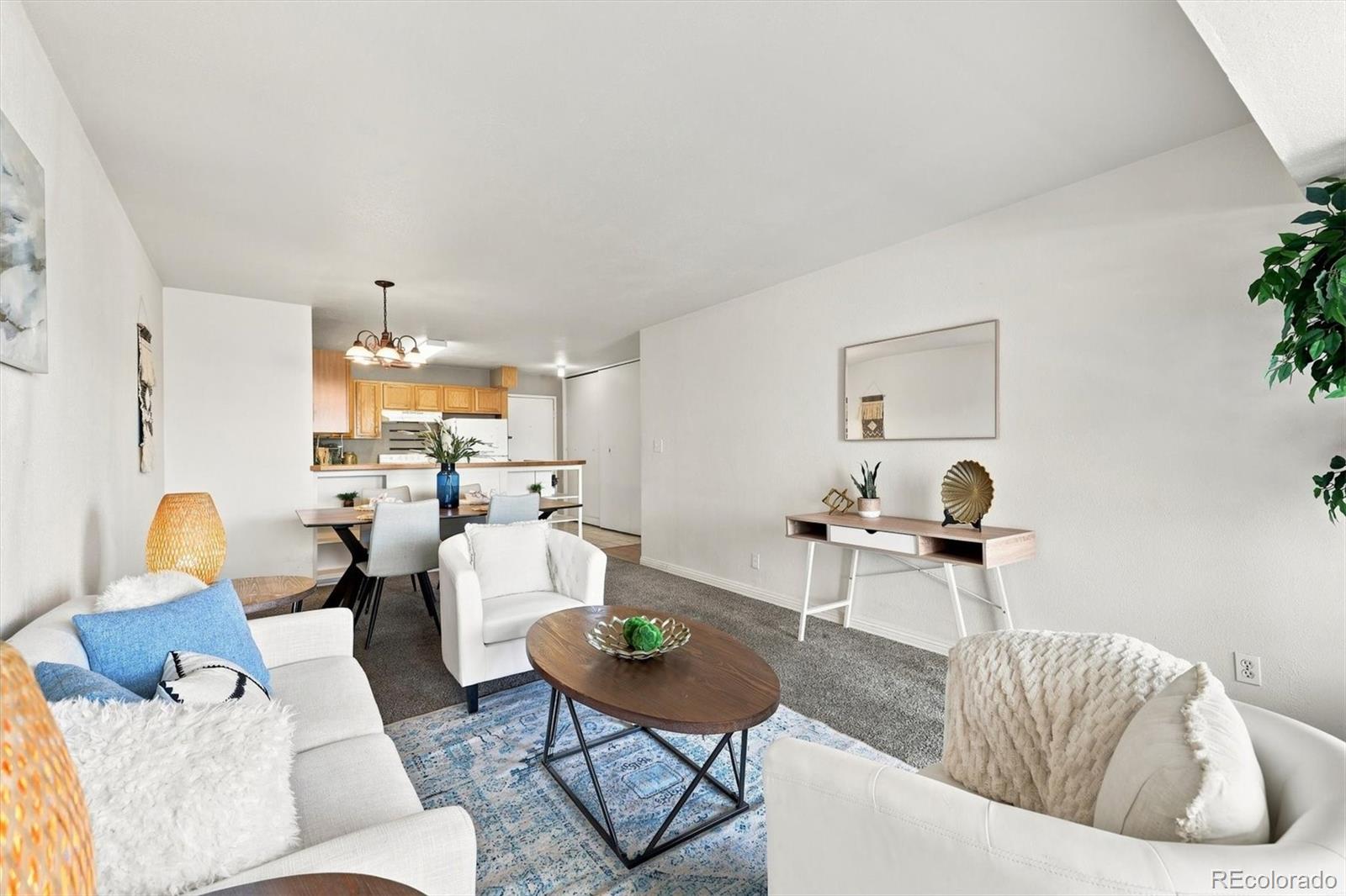 1121 Albion Street Unit: 405
