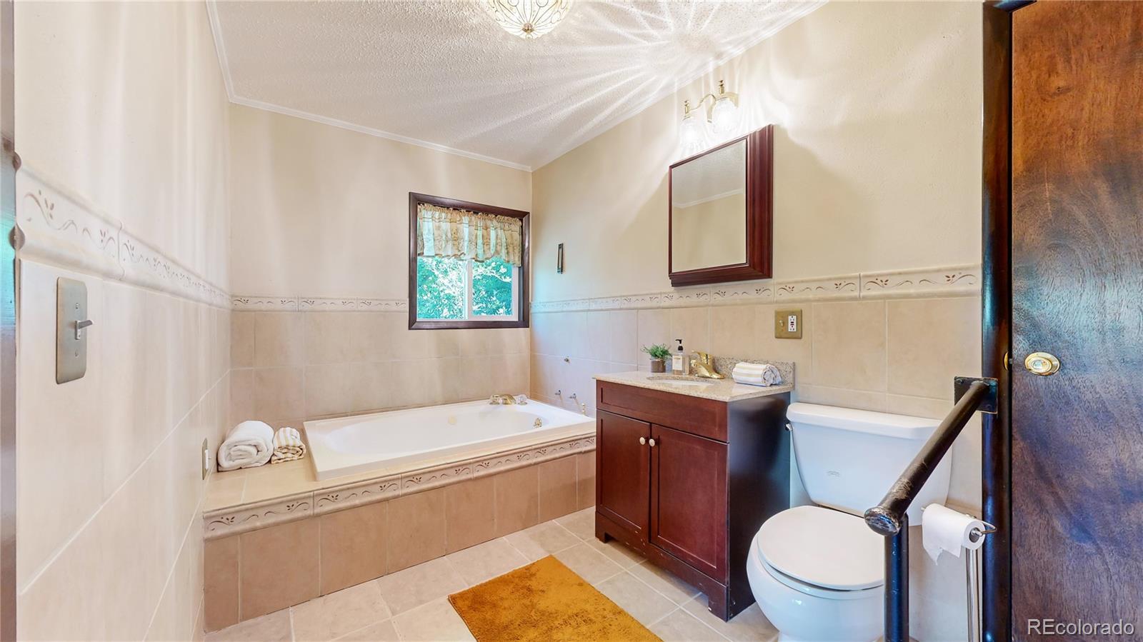 855 Noble Court