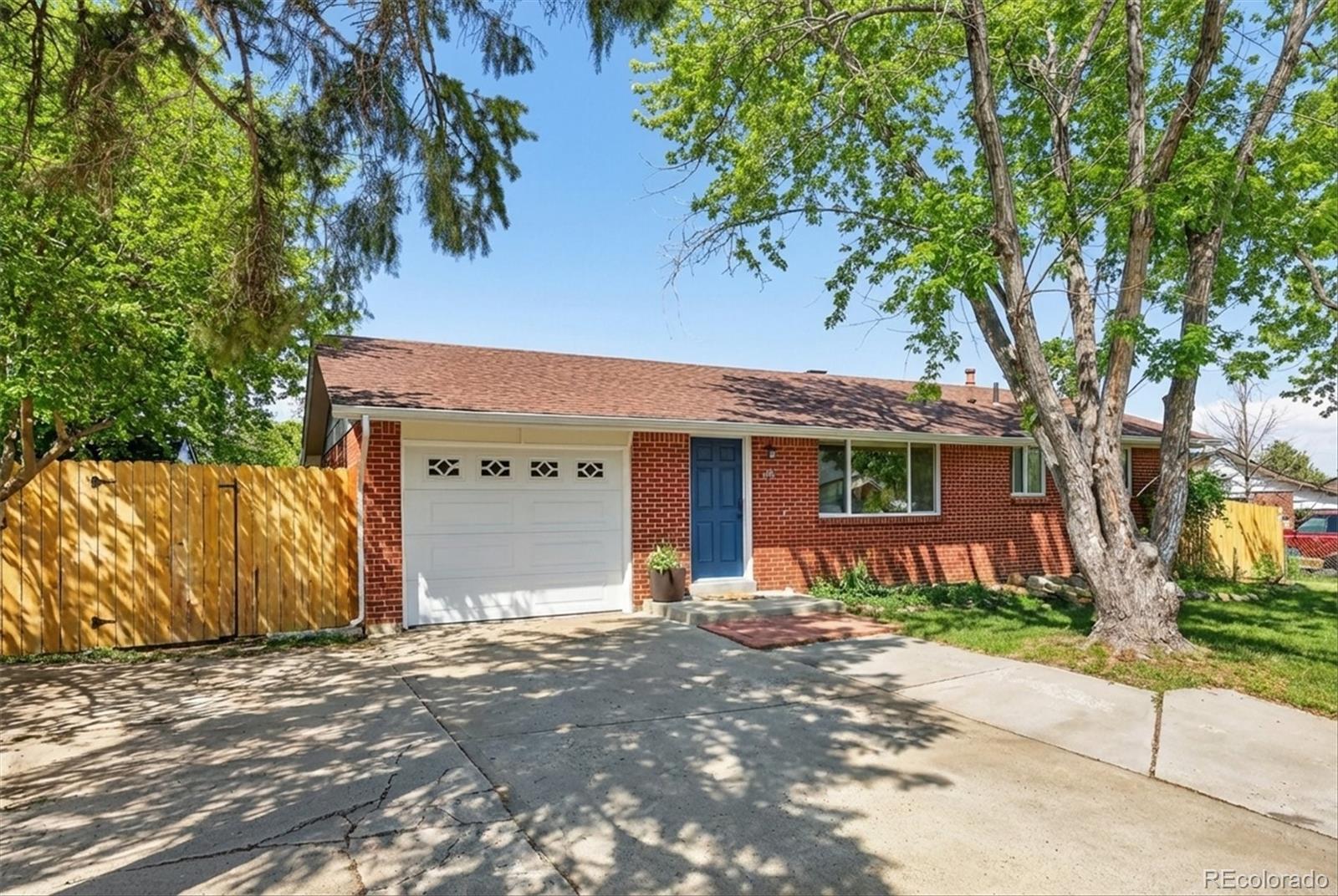 6411 W 77th Place