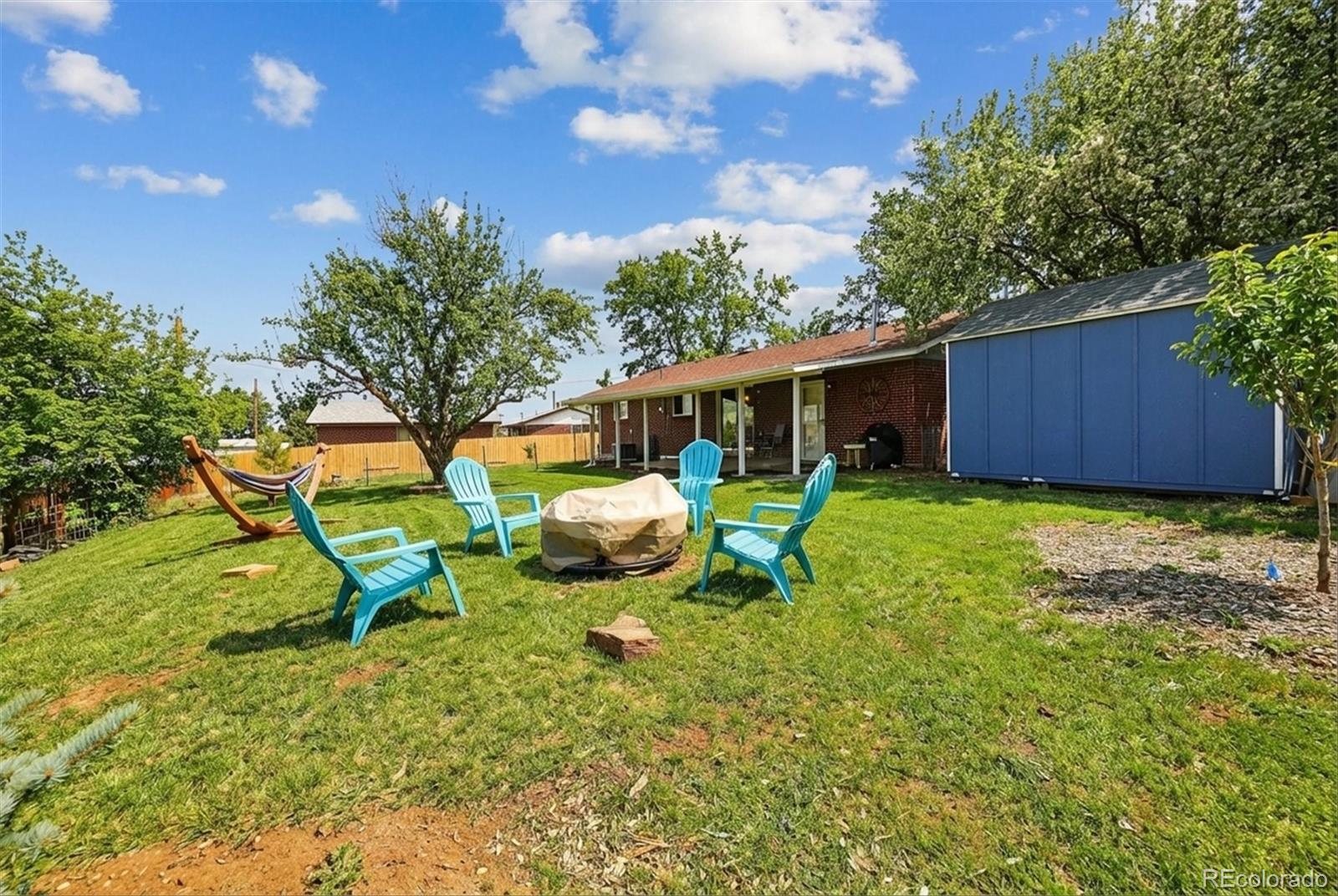 6411 W 77th Place